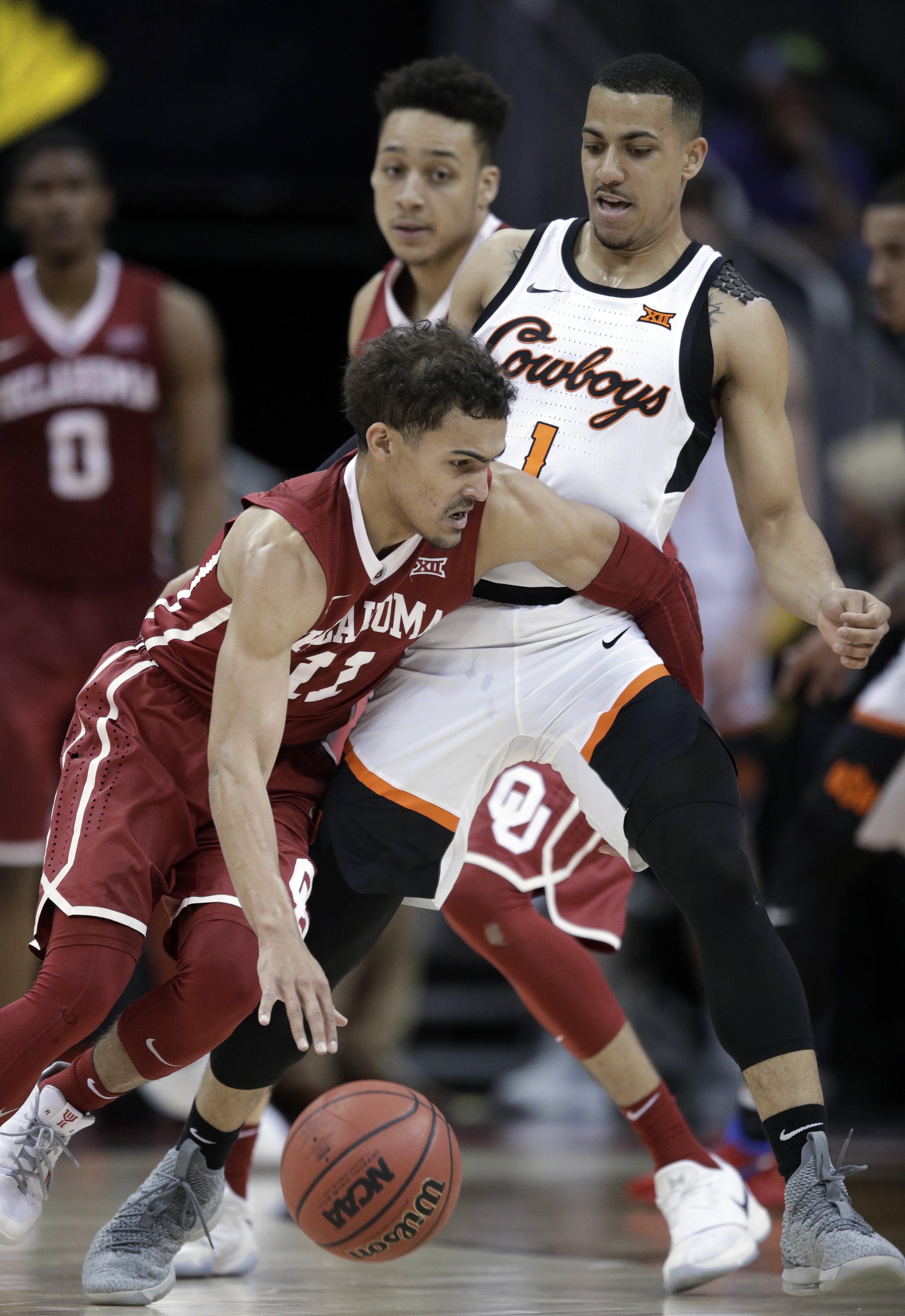 Oklahoma's Young, family to weigh if he should go pro