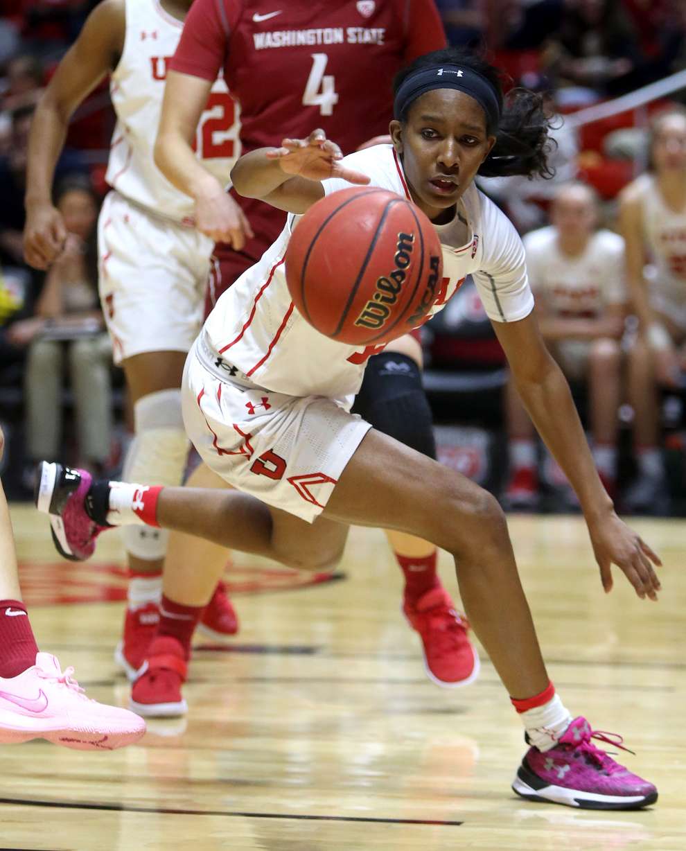 Utah Utes guard Erika Bean (11) reaches for the ball during a women's basketball game against the Washington State Cougars at the Huntsman Center in Salt Lake City on Friday, Feb. 16, 2018. (Photo: Kristin Murphy, Deseret News)