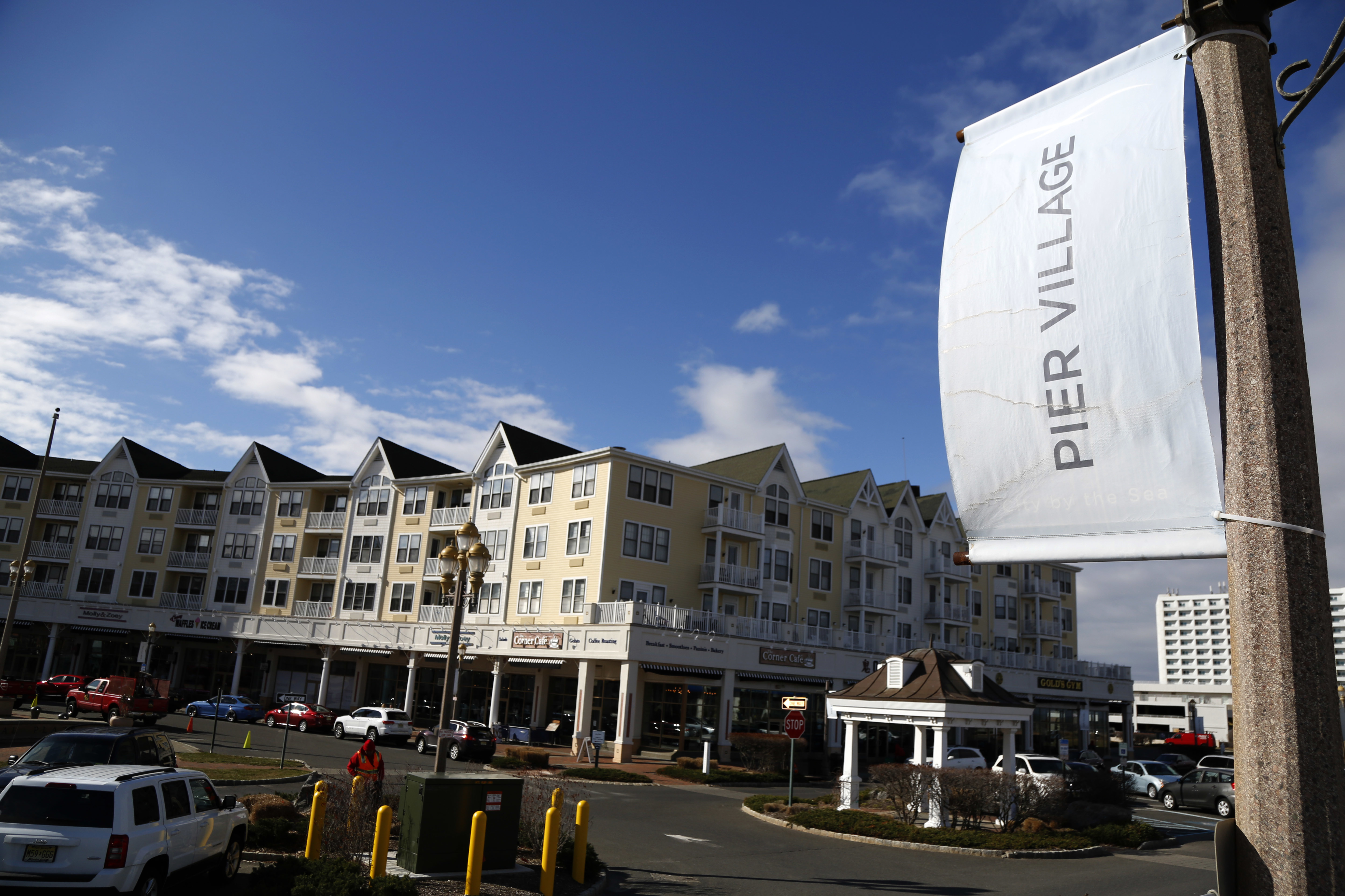 Jersey Shore town seeks ferry to dock next to Kushner resort
