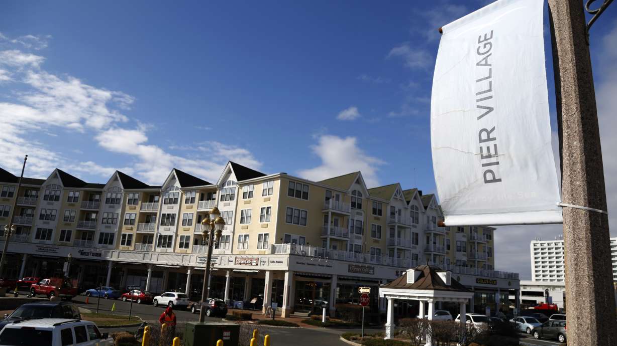 Jersey Shore town seeks ferry to dock next to Kushner resort