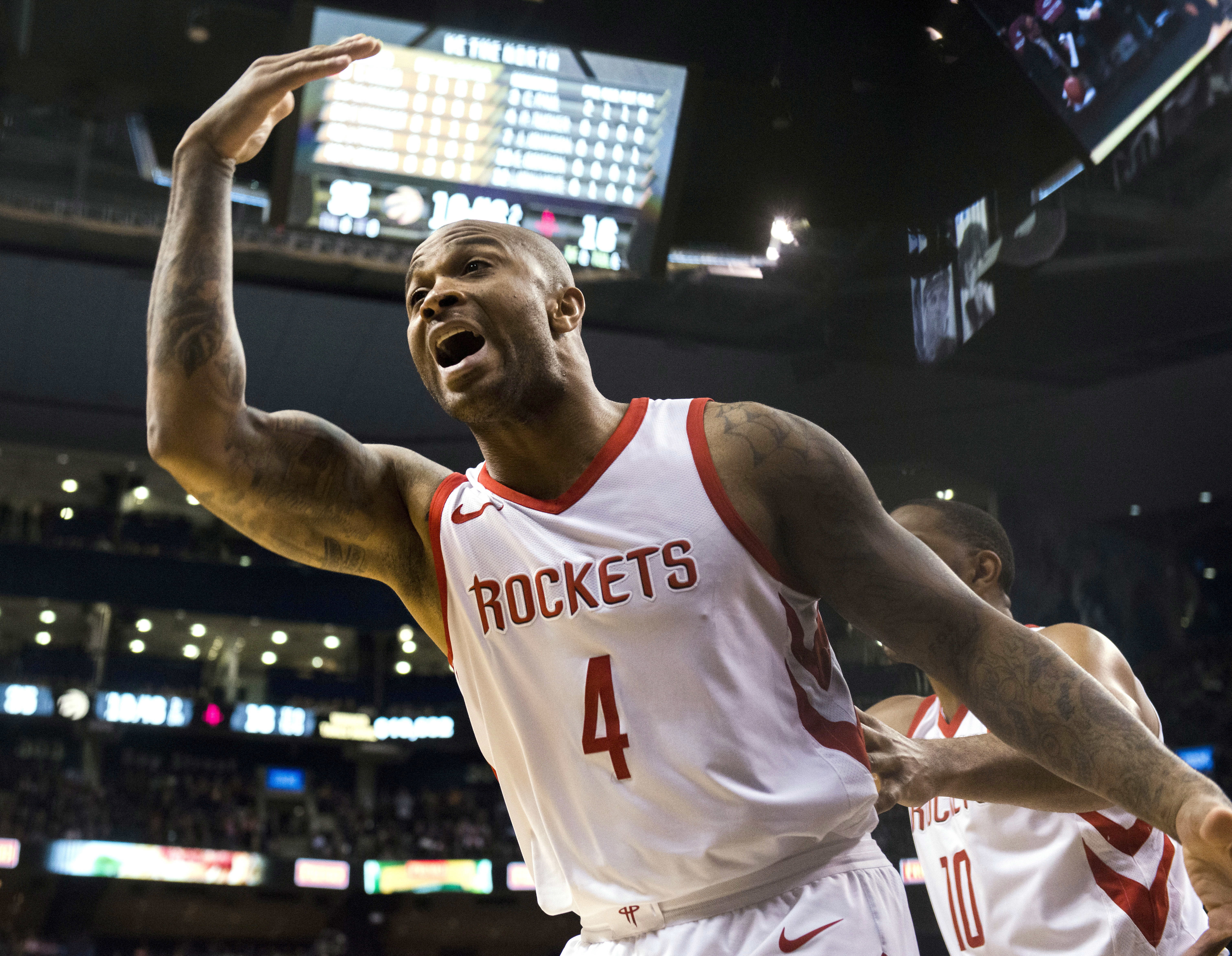 Lowry scores 30, Raptors end Rockets' win streak at 17 games