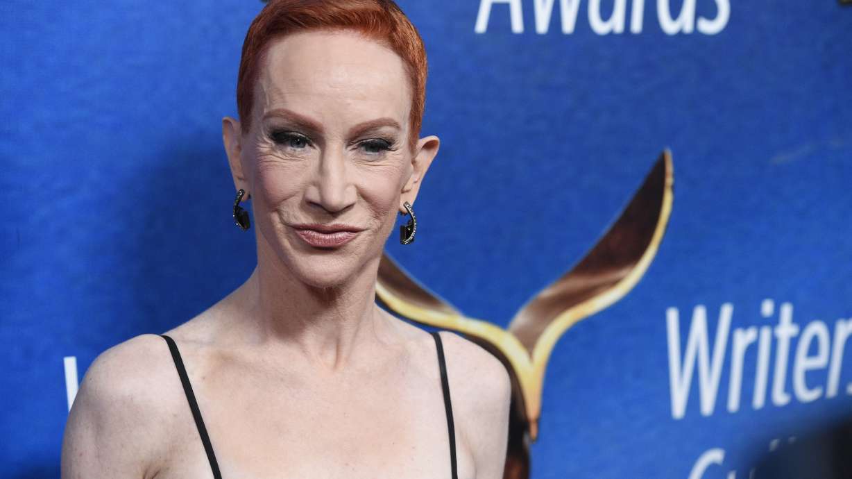 Kathy Griffin to do new shows, 9 months after Trump photo