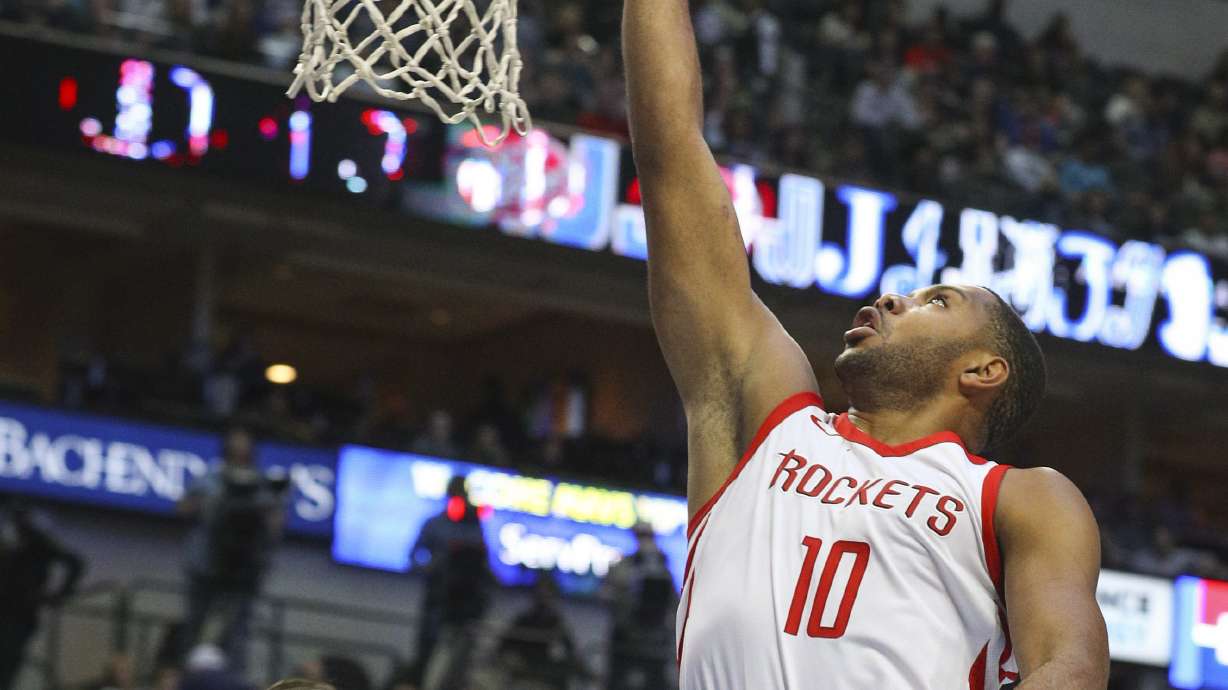 Gordon, Paul lead Harden-less Rockets past Mavericks 105-82