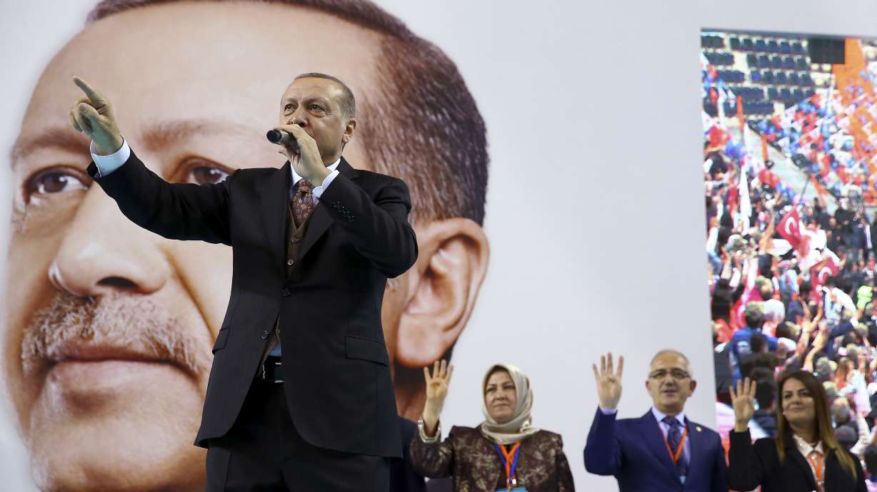 Turkey's parliament debates changes to electoral laws