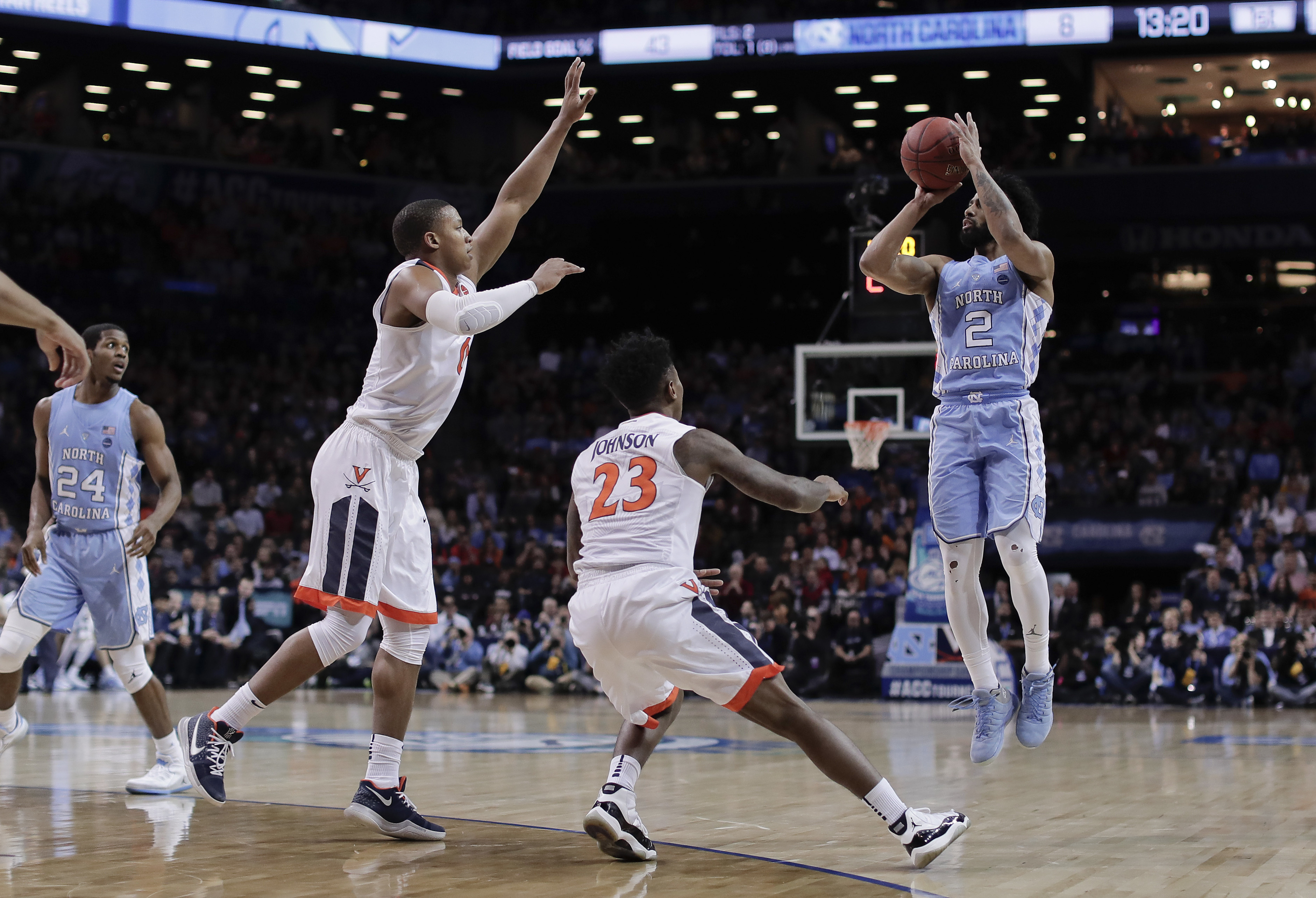 Tar Heels' Berry ready for last run with reigning champions