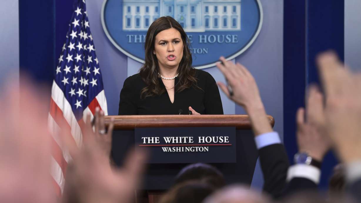 White House avoids criticism of China on lifting term limits