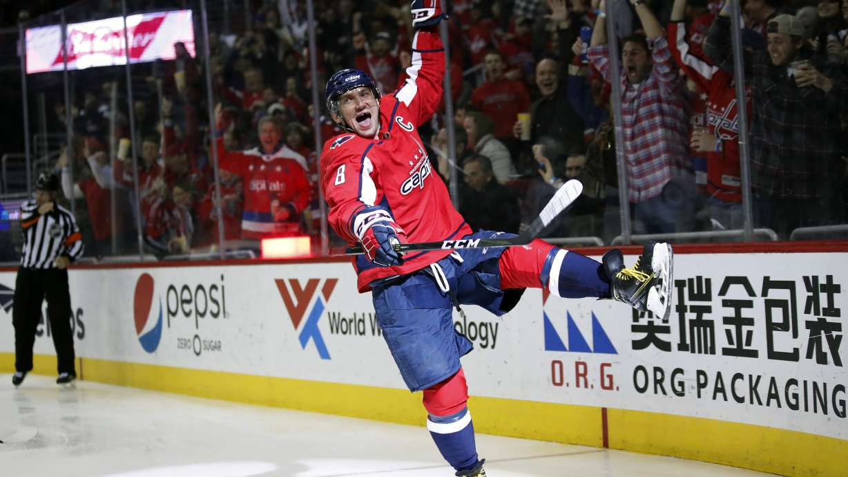 Ovechkin reaches 600 goals, Capitals beat Jets in overtime