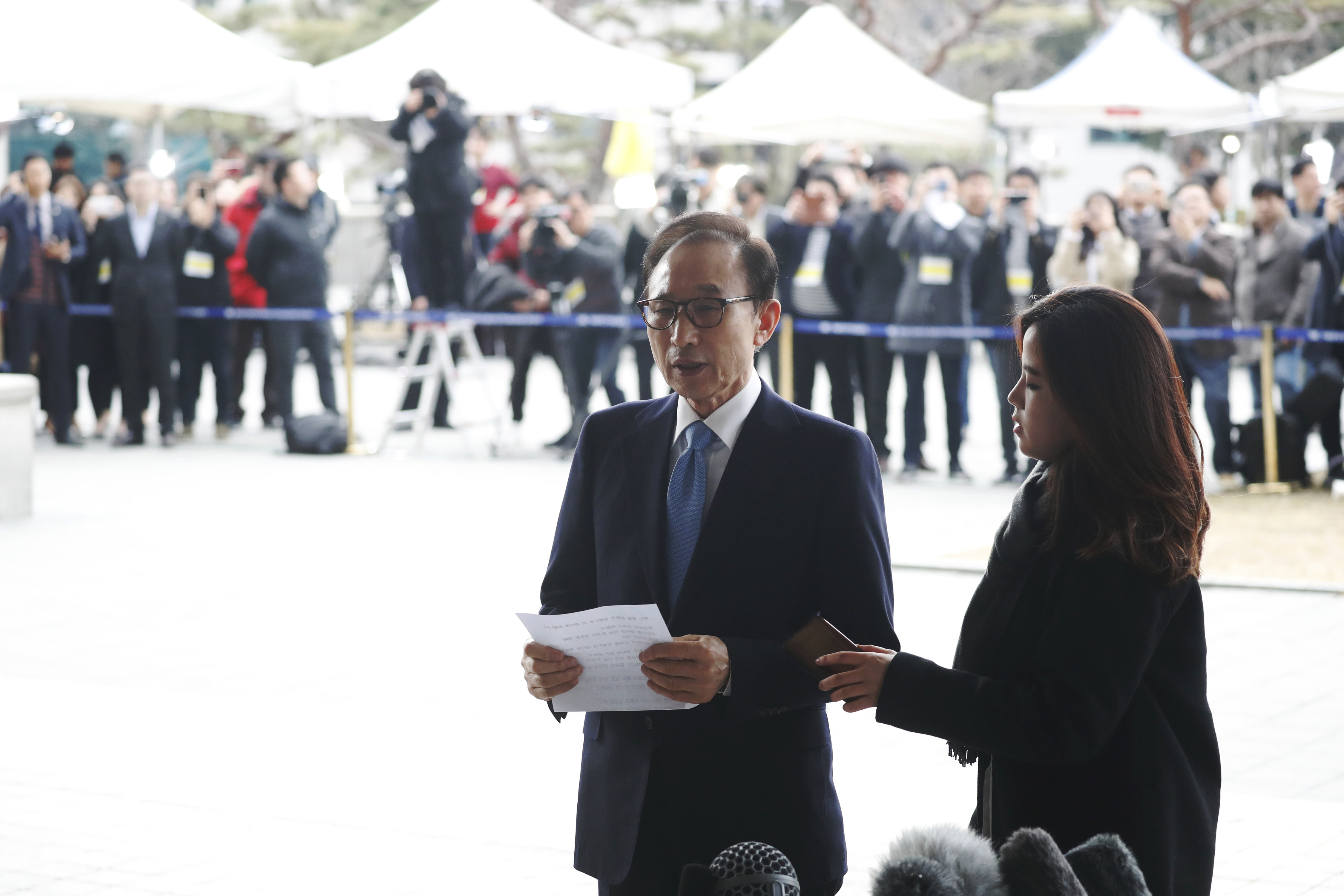 Another SKorean ex-leader questioned over alleged corruption