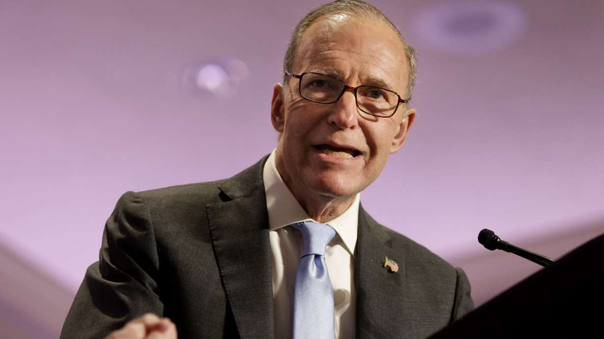 Trump picks camera-proven Kudlow as top economic aide