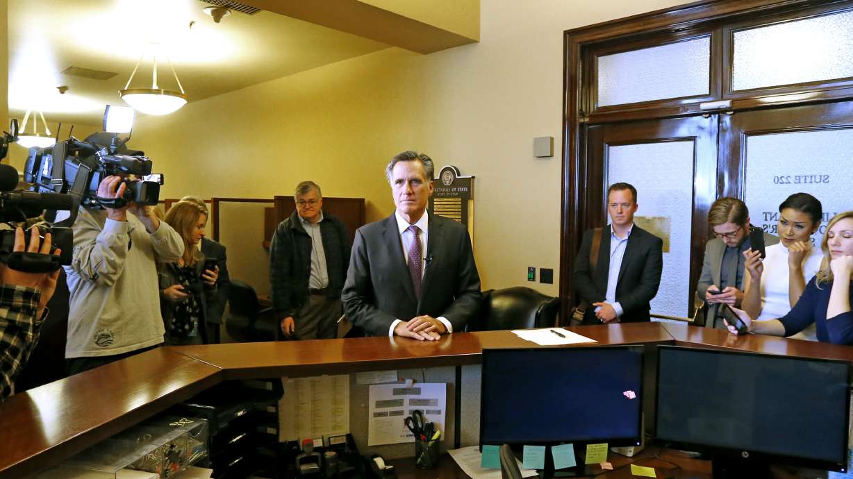 Fearing a Utah 'coronation', 8 Republicans challenge Romney