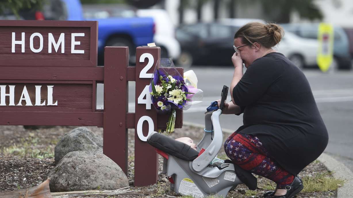 Sheriff: Vet shot self after killing 3 mental health workers