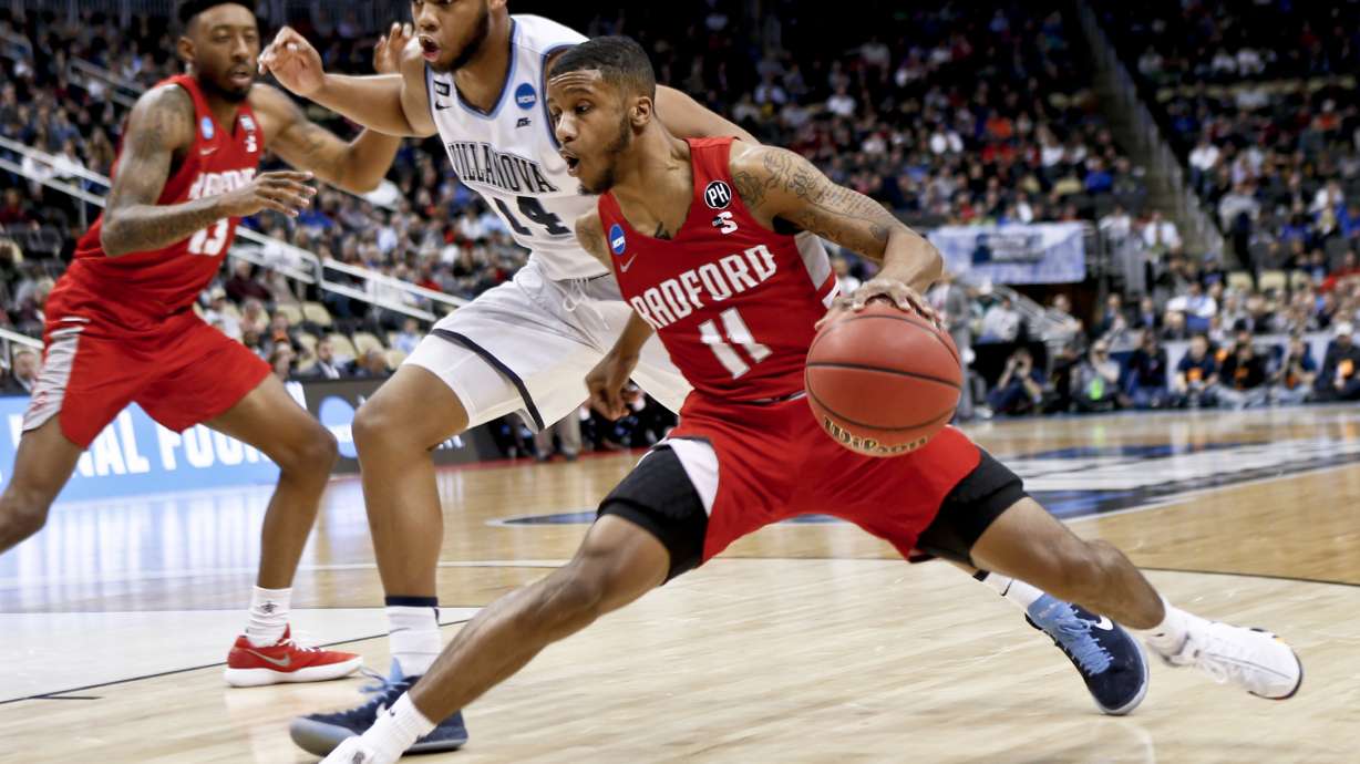 No.1 Villanova thrashes No. 16 Radford 87-61 in NCAA opener