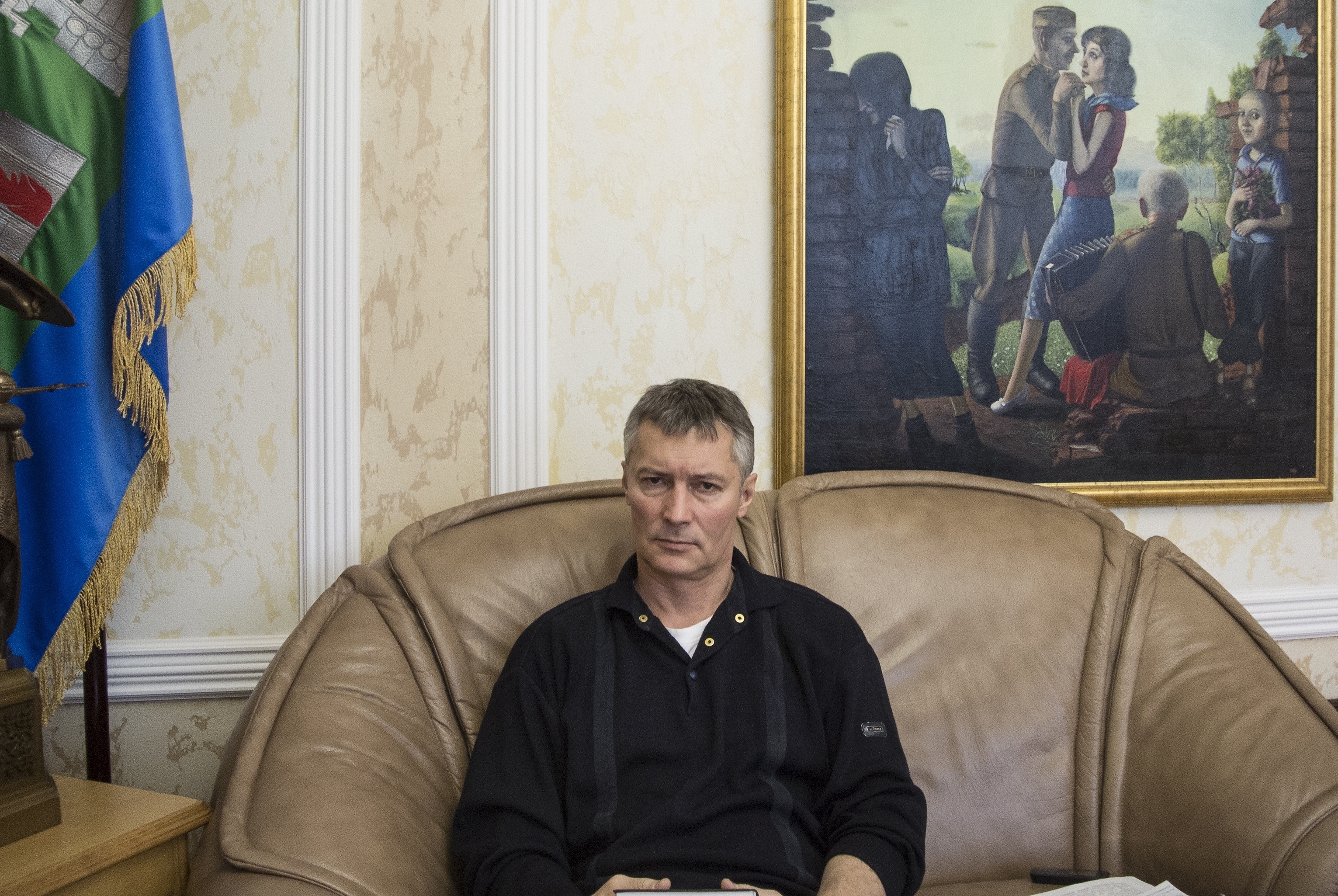 Russia's rebel mayor calls for presidential election boycott