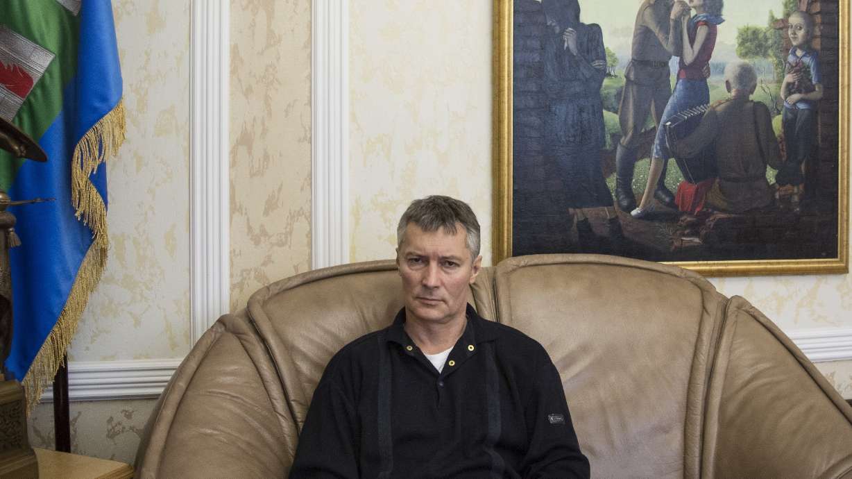 Russia's rebel mayor calls for presidential election boycott