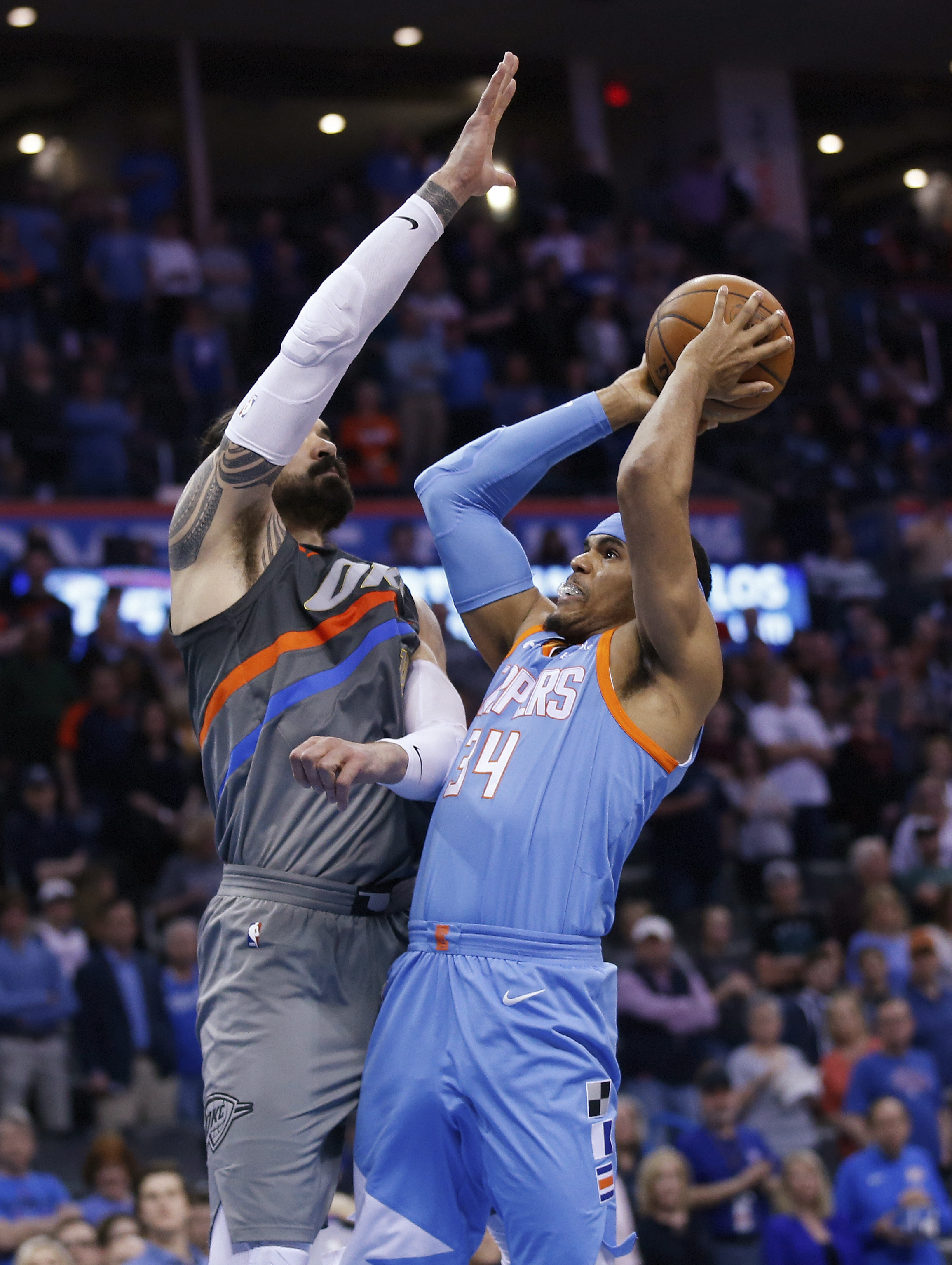 Brewer scores 22 to help Thunder beat Clippers 121-113