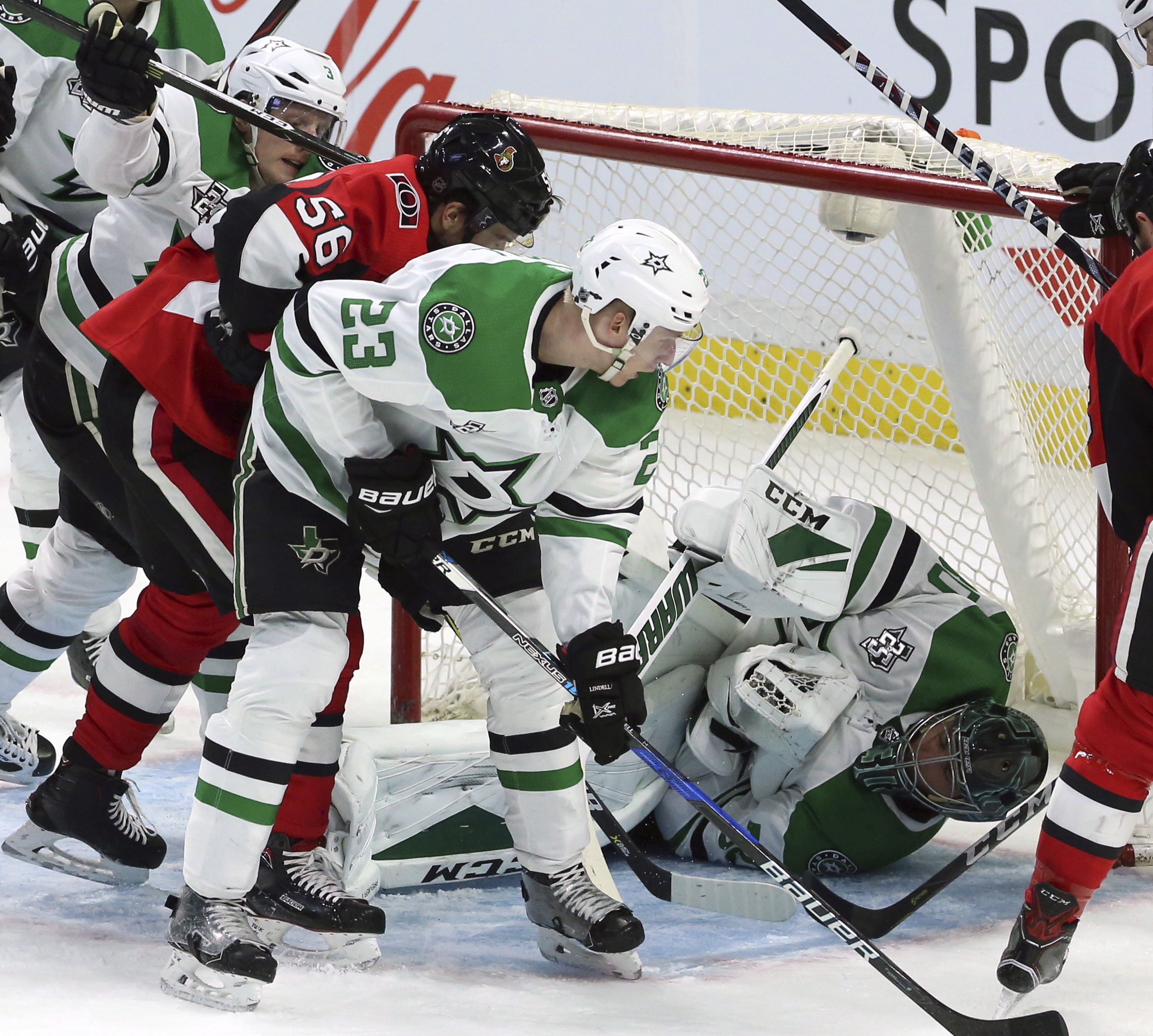 Hoffman scores in OT, Senators edge Stars 3-2 for 3rd in row