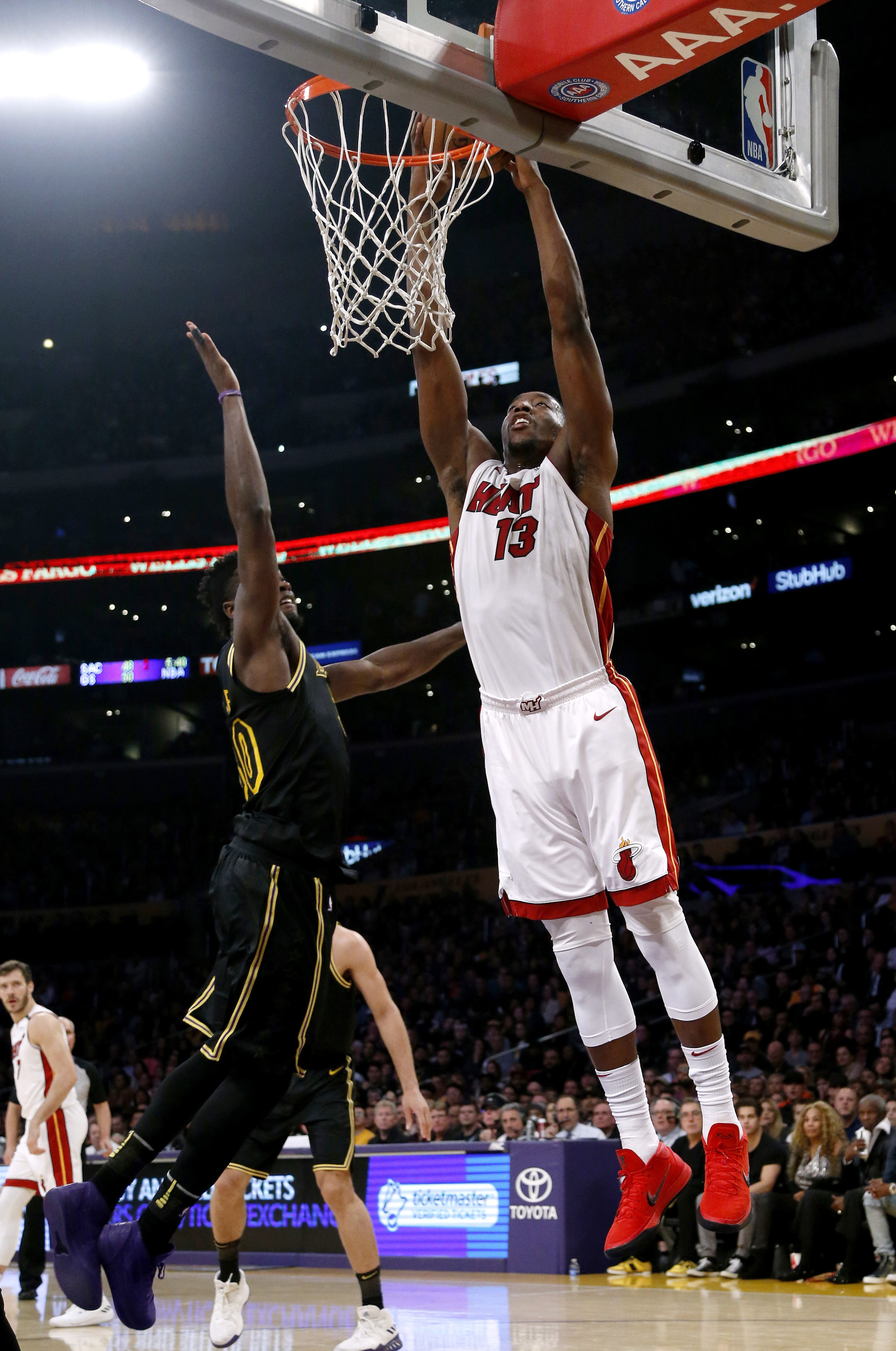 Dragic lifts Heat past Lakers 92-91