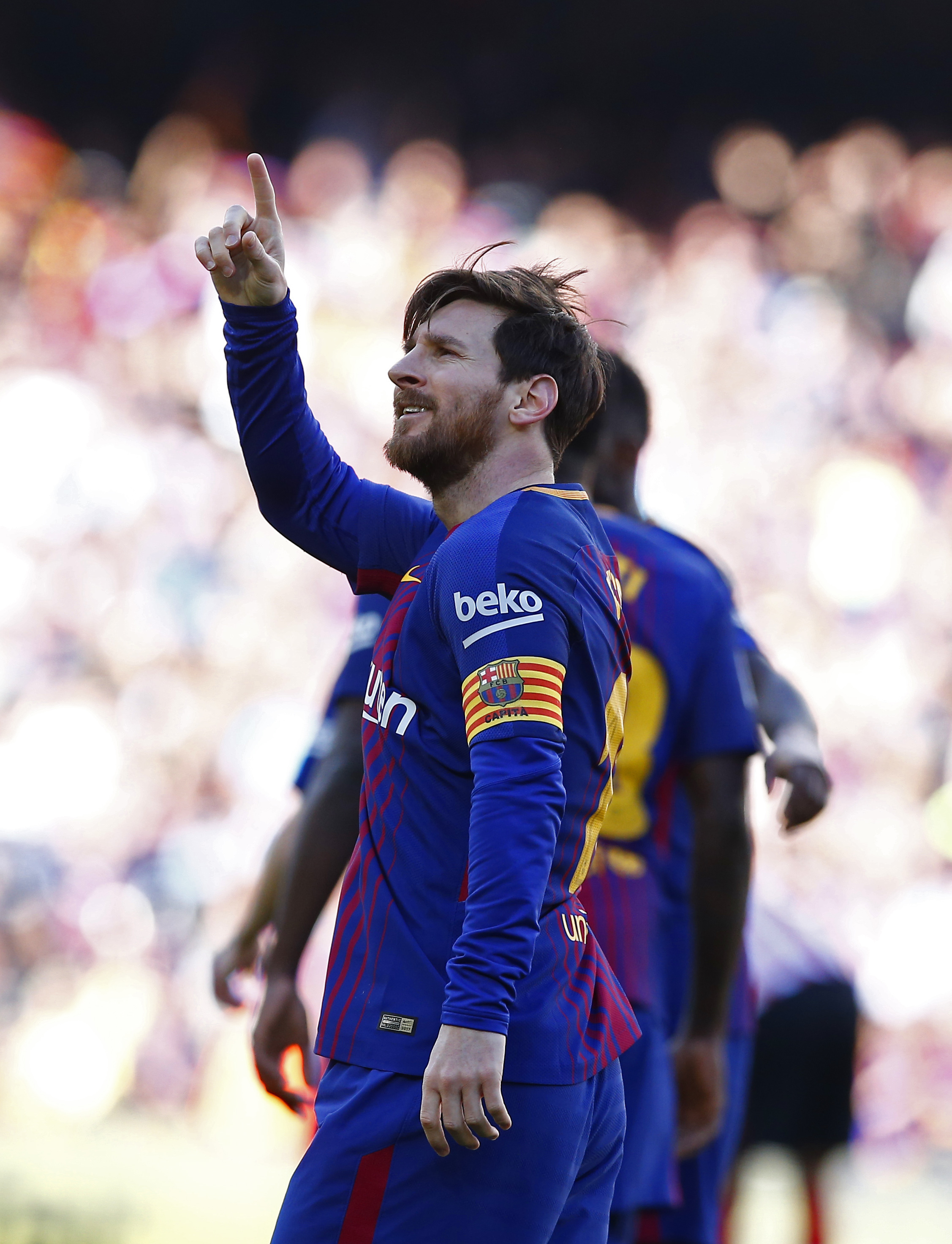 Messi leads Barcelona to 2-0 win over Athletic Bilbao