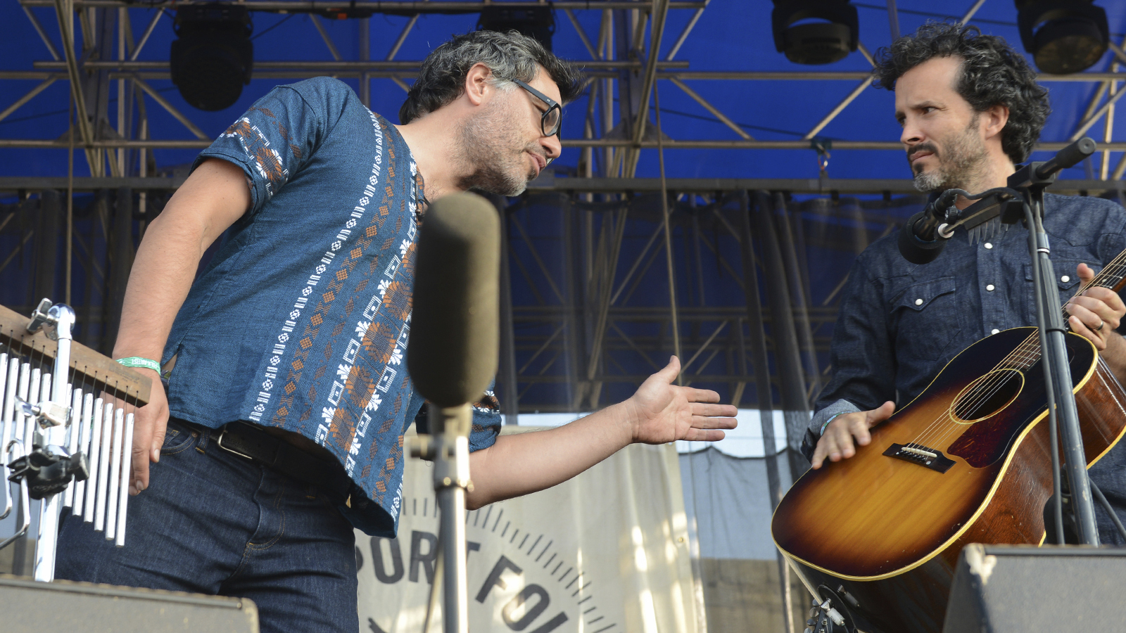After broken hand, Flight of the Conchords tour postponed