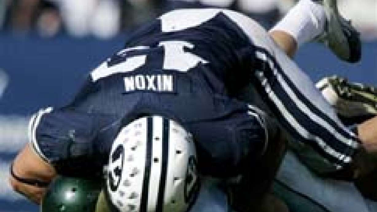 BYU's Max Hall Throws Three TDs in Win Over Colorado St.