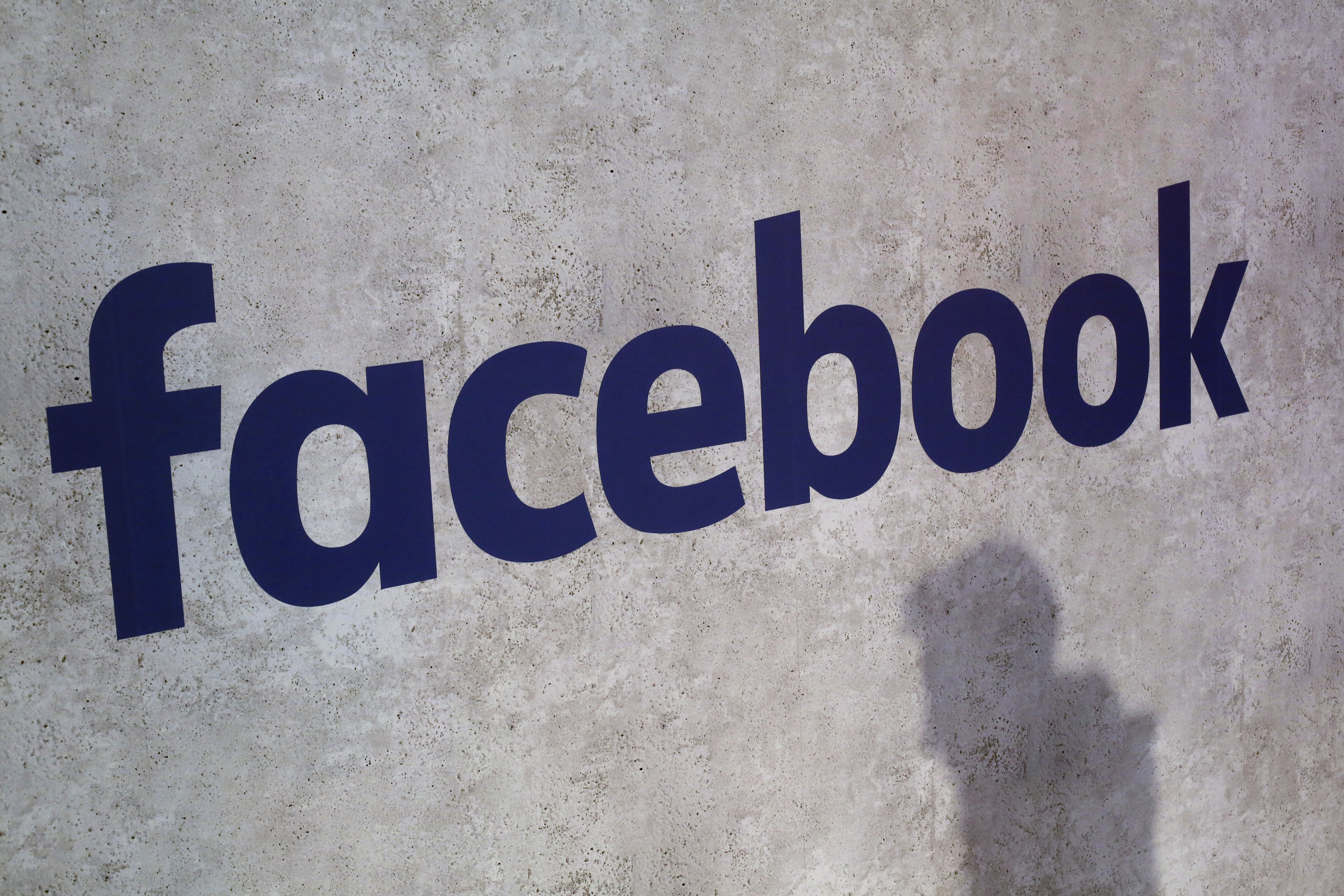 Breaking up with Facebook? It's harder than it looks