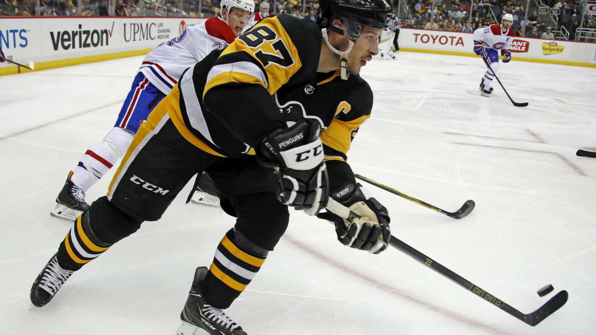 Sidney Crosby has highlight-reel goal, milestone assist