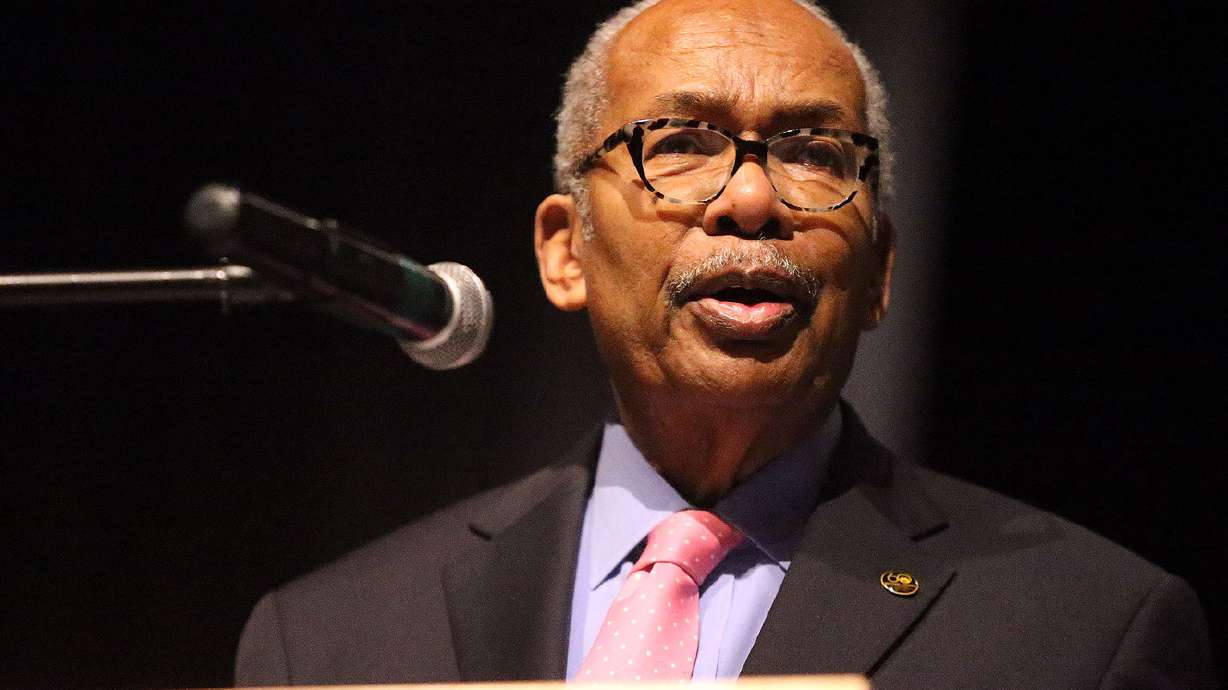 'Little Rock Nine' member shares civil rights experiences with Utah students