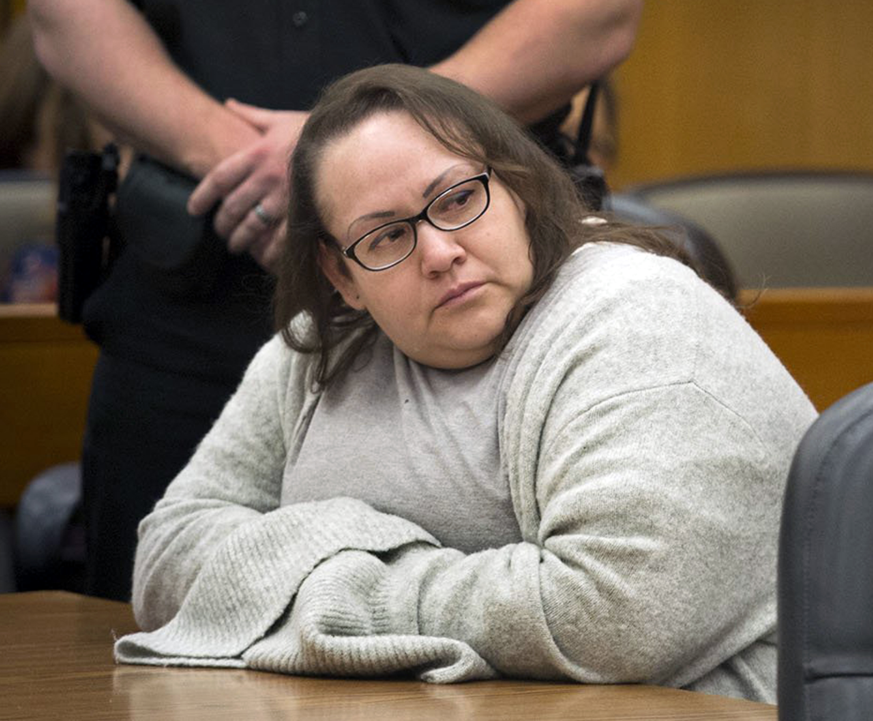Utah woman gets 50 years in killings of California deputies