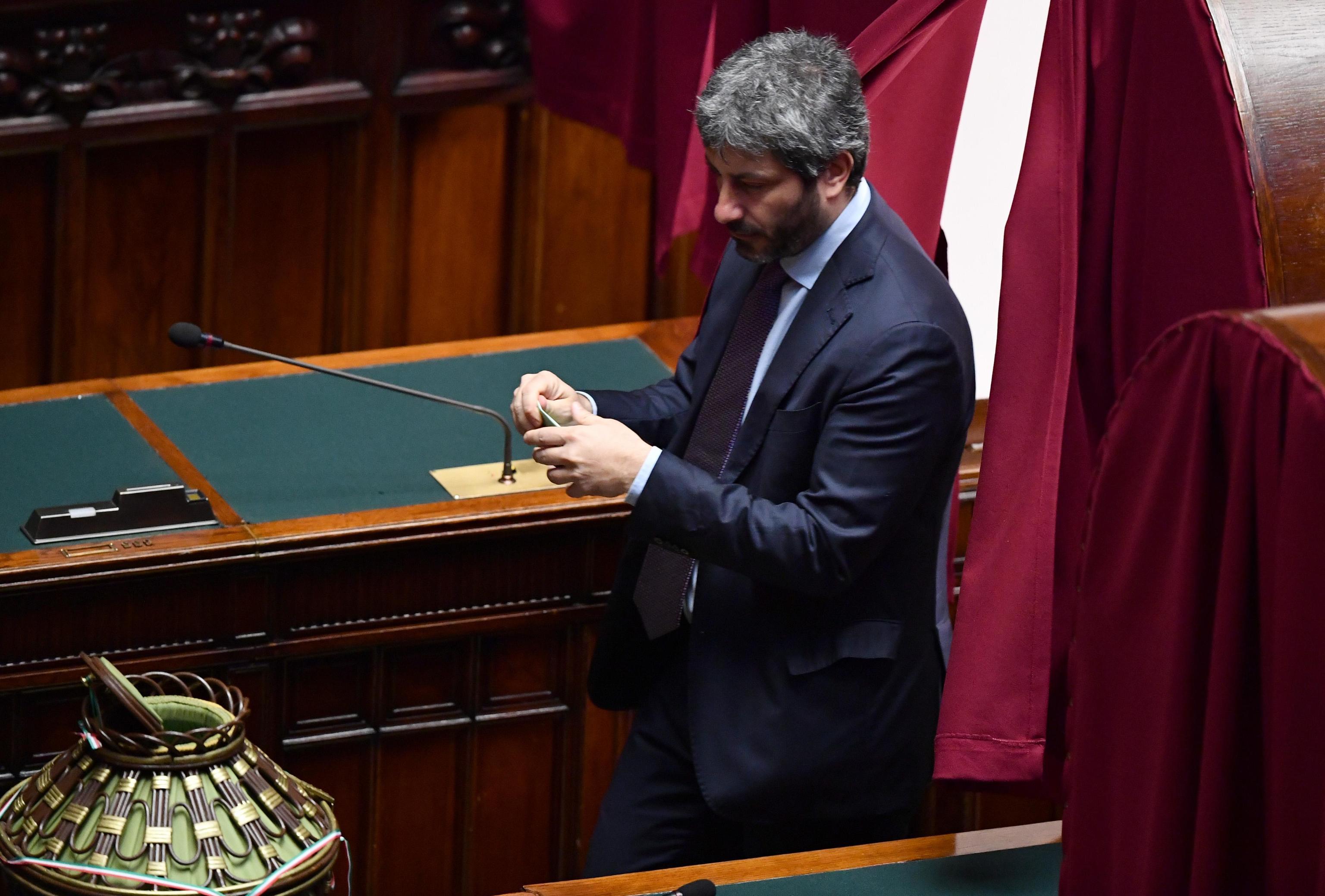 Italy elects parliament speakers, kicks off govt transition