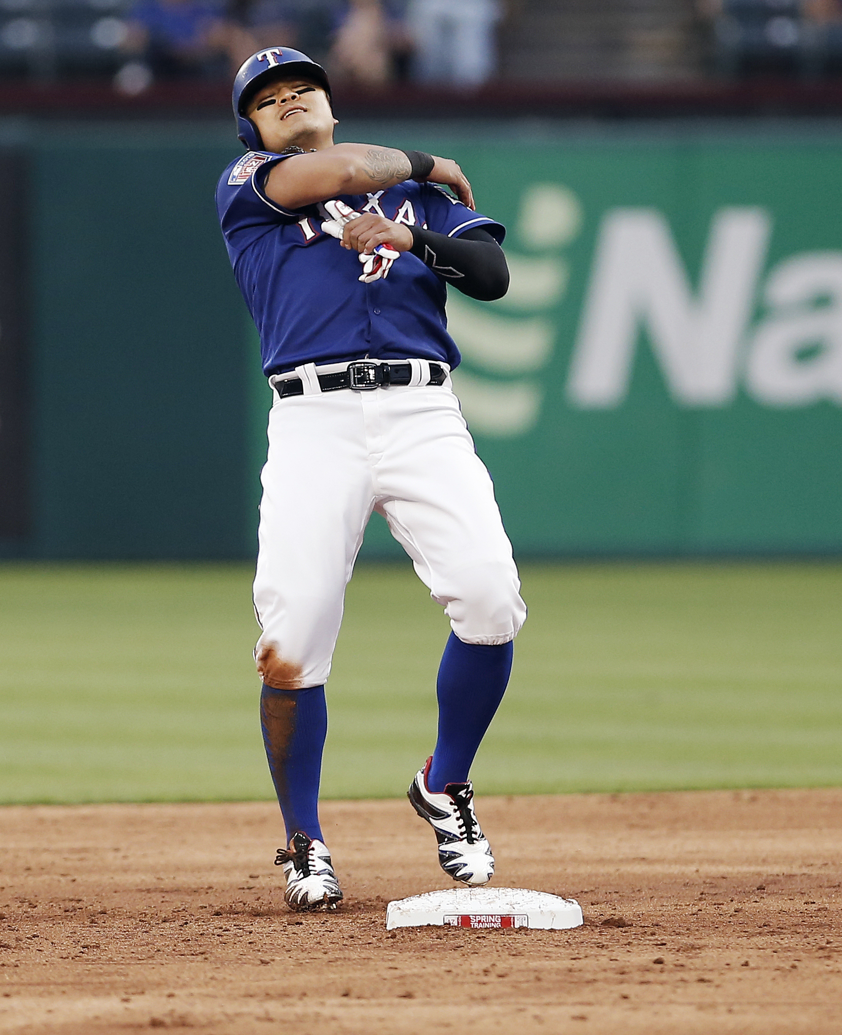 Fister solid in final spring tuneup for Rangers vs Reds