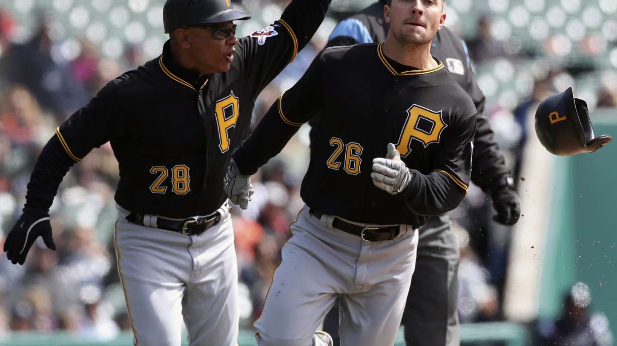Pirates beat Tigers 8-6 to sweep doubleheader, series