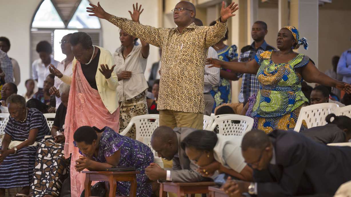 Rwanda closes thousands of churches in bid for more control