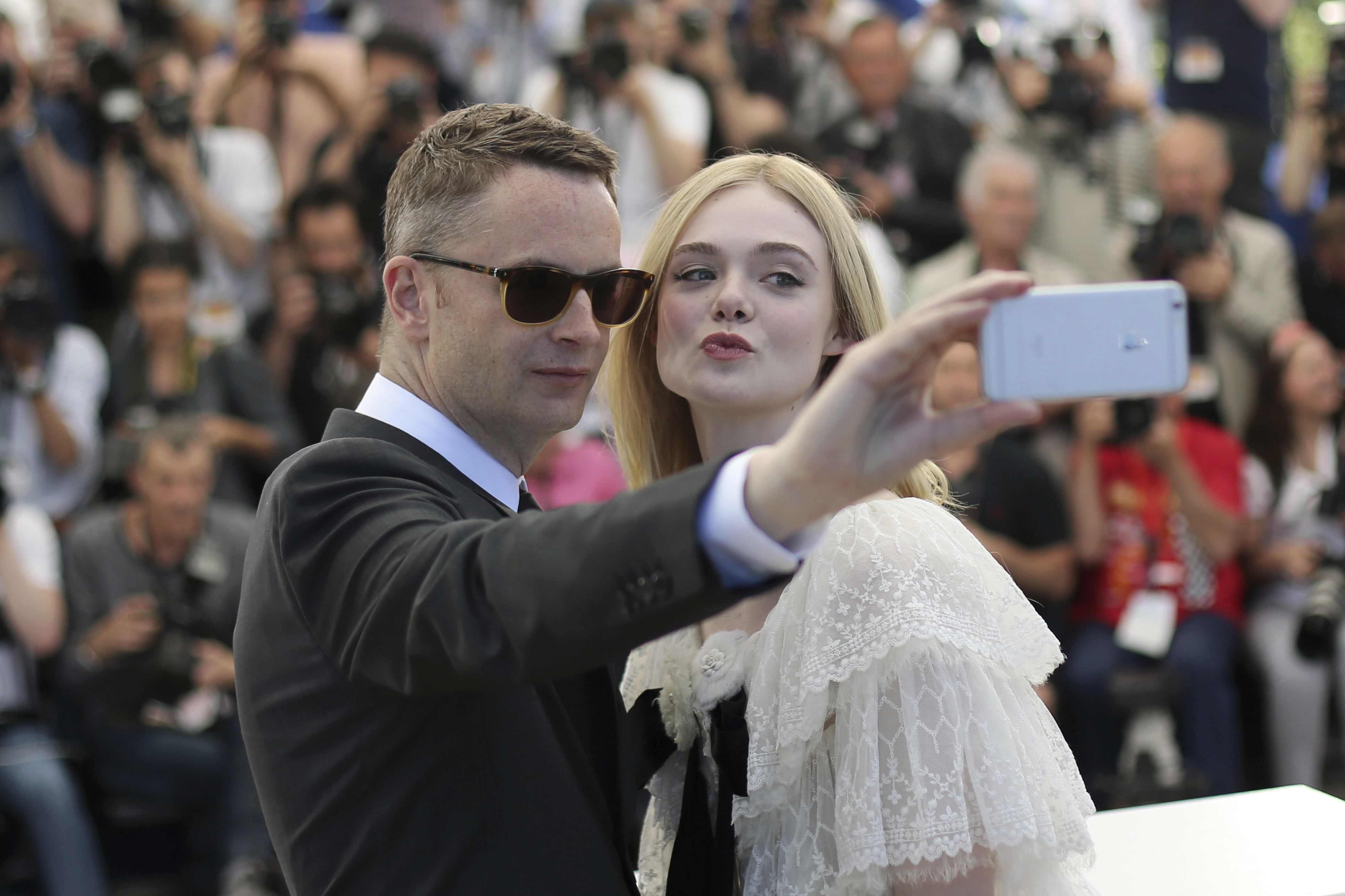 'Grotesque' red carpet selfies banned at Cannes festival
