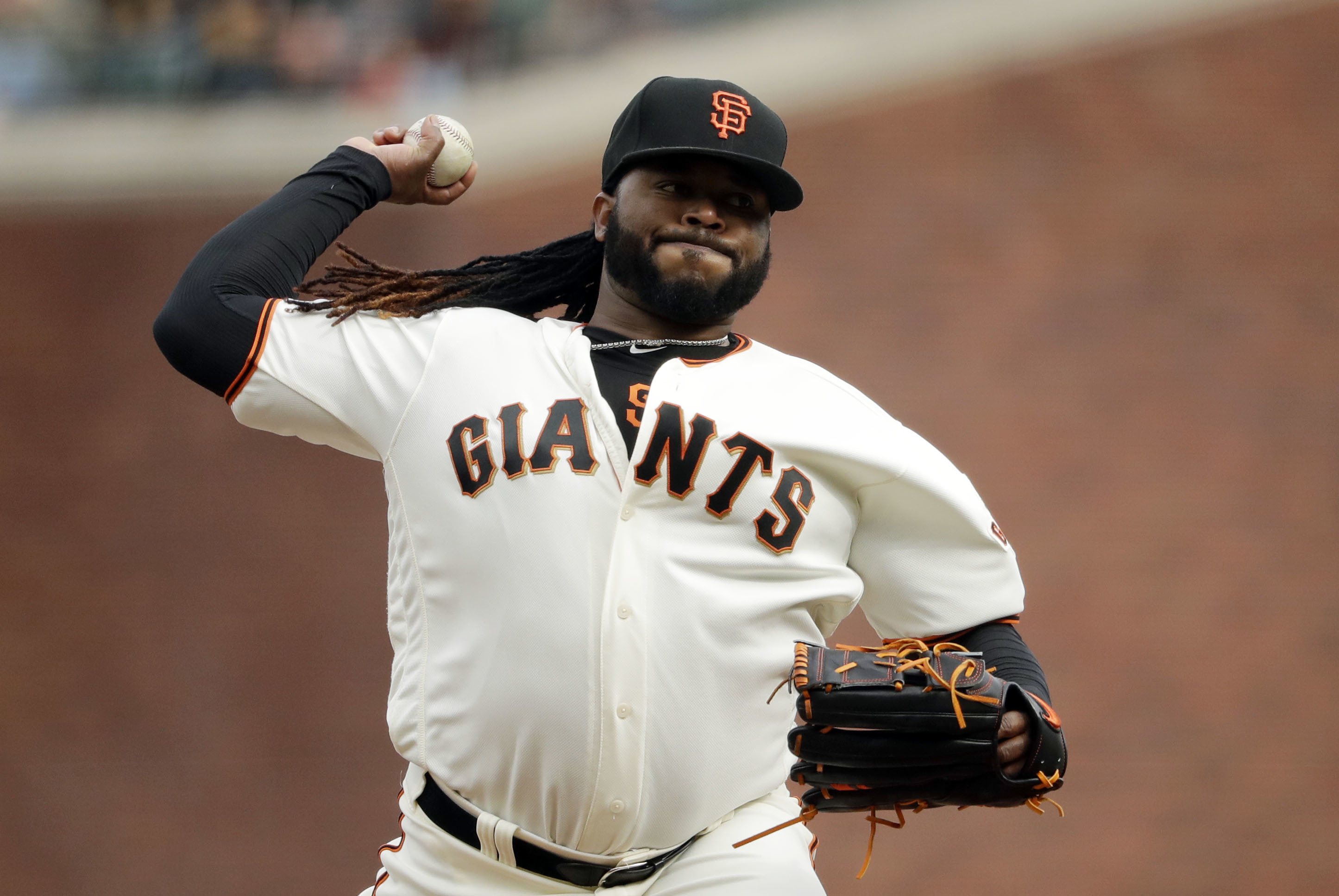 Sandoval hits 3-run homer, Giants rout King Felix, Mariners
