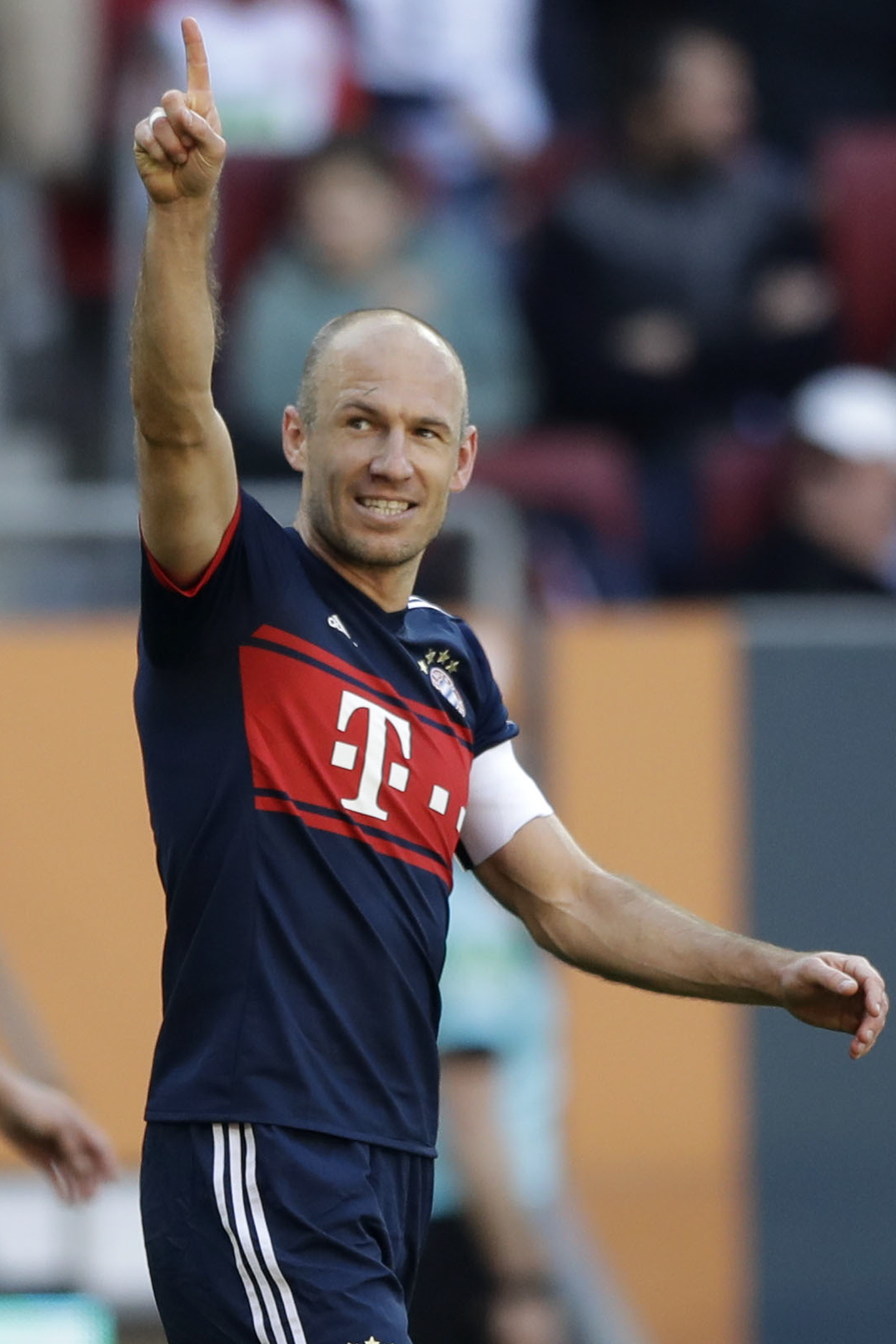 Bayern wins record-extending 6th straight Bundesliga title