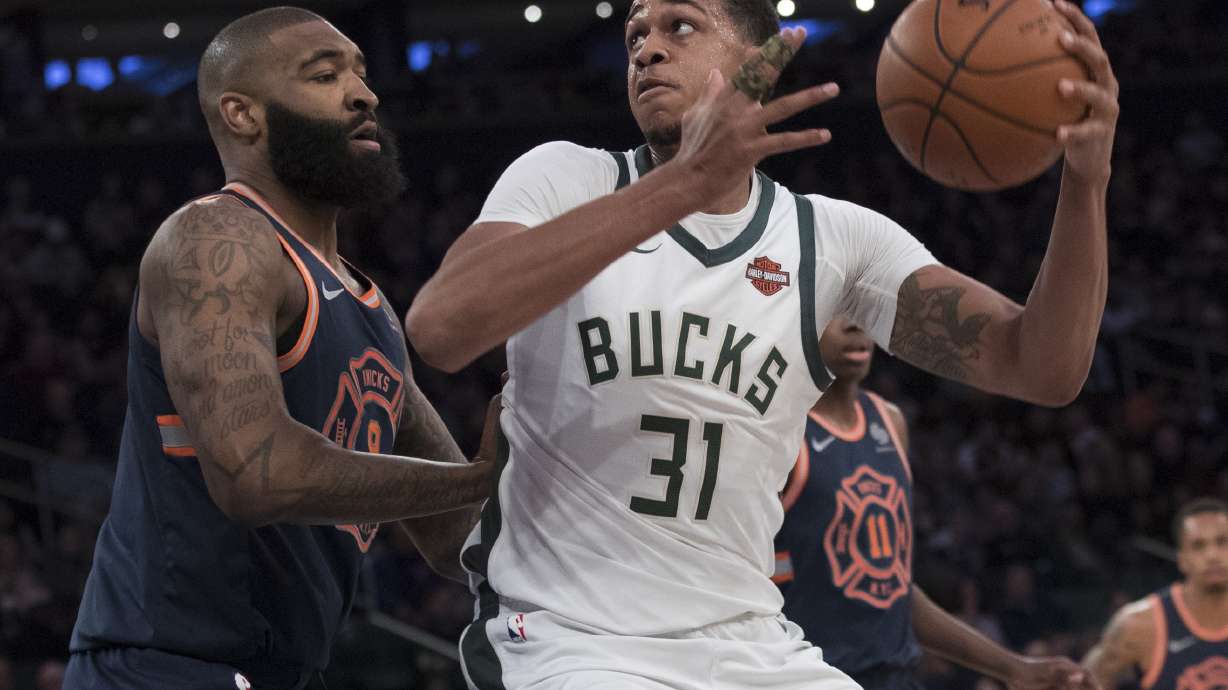 Bucks beat Knicks 115-102 to tie for sixth in East