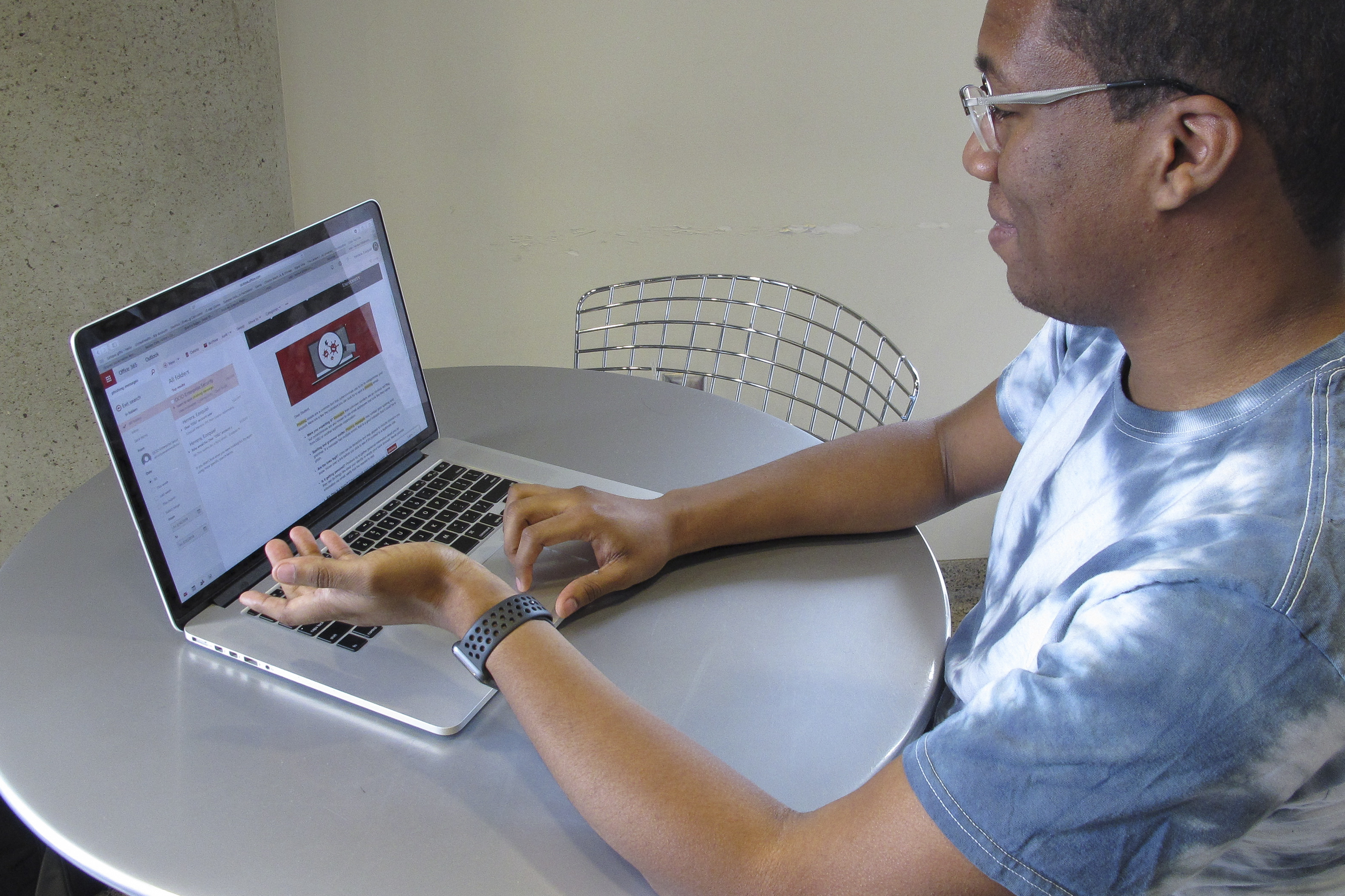 Psych! Colleges teach phishing lesson by targeting their own