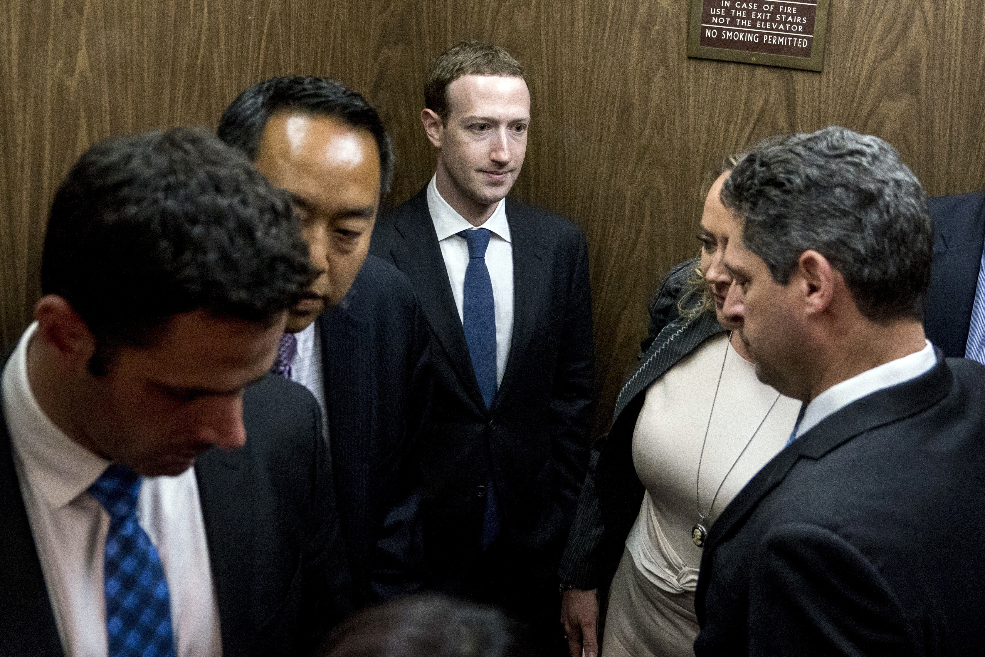 Yes, Mark Zuckerberg will wear a suit for Congress testimony