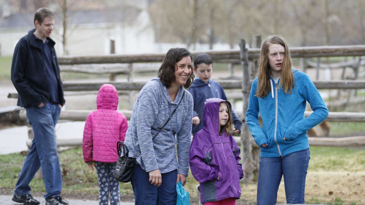 Free-range parenting law eyed around US after Utah gets buzz