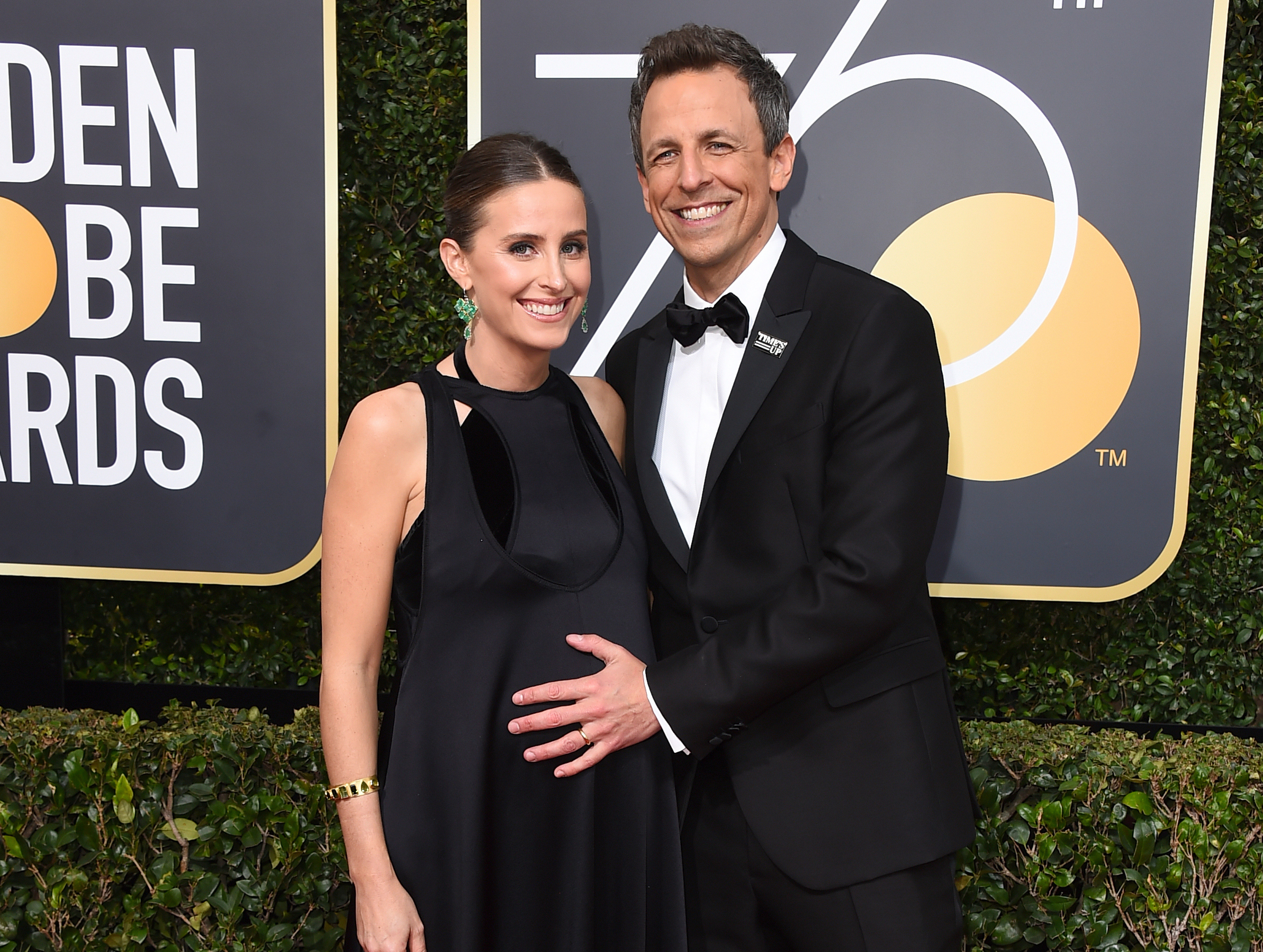 Seth Meyers' wife gives birth in lobby of their building