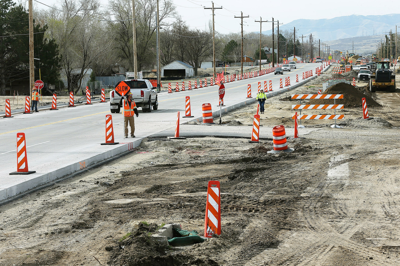 Construction continues along Redwood Road in Riverton on Tuesday, April 10, 2018. The Utah Department of Transportation and the Utah Highway Patrol are reminding drivers to slow down and be alert in constructions zones. (Photo: Scott G Winterton, KSL)