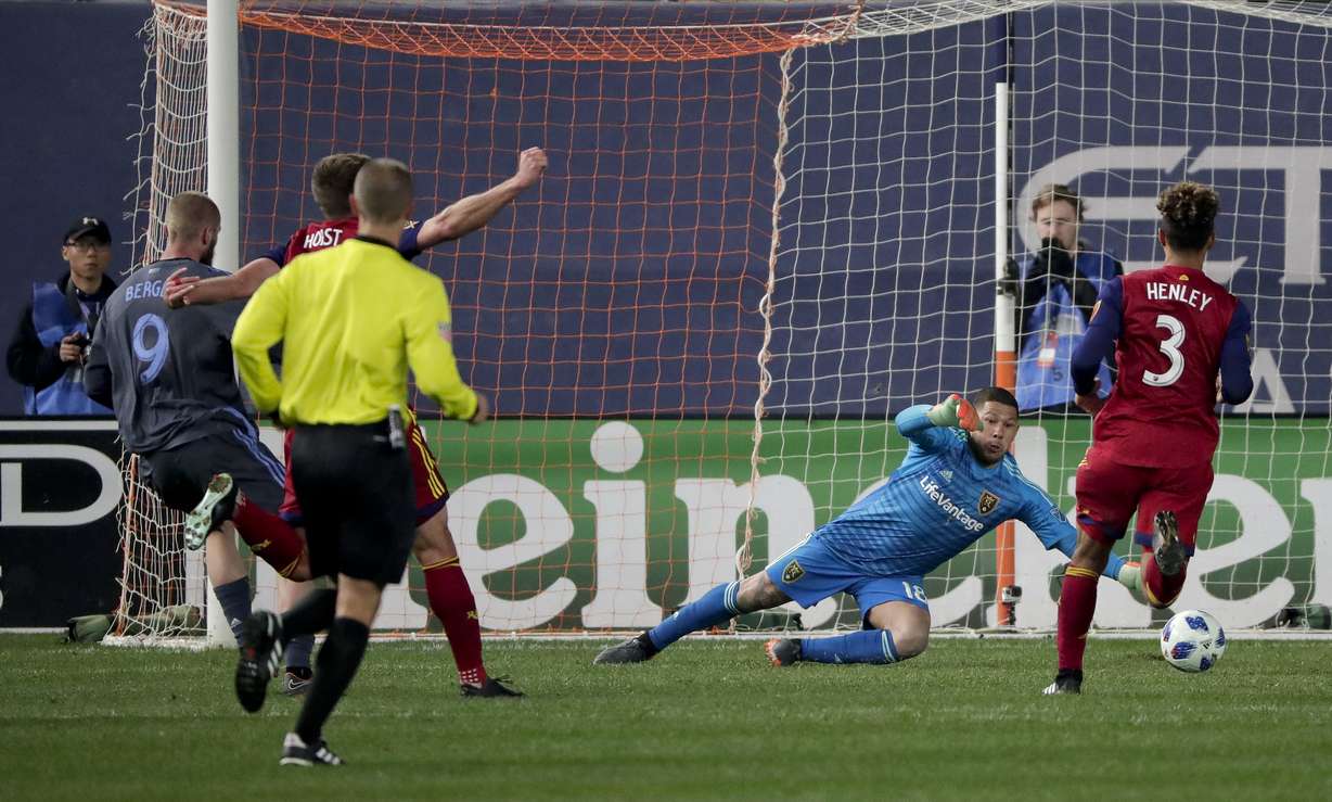 New York City forward Jo Inge Berget (9) scores a goal against Real Salt Lake goalkeeper Nick Rimando (18) during the first half of an MLS soccer game, Wednesday, April 11, 2018, in New York. (Photo: Julie Jacobson, AP Photo)
