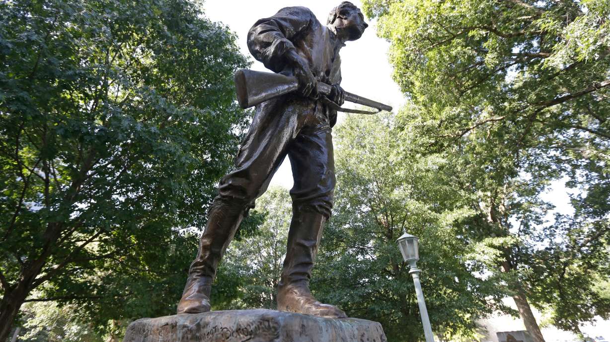 Historians: Civil War statues need context, should be moved