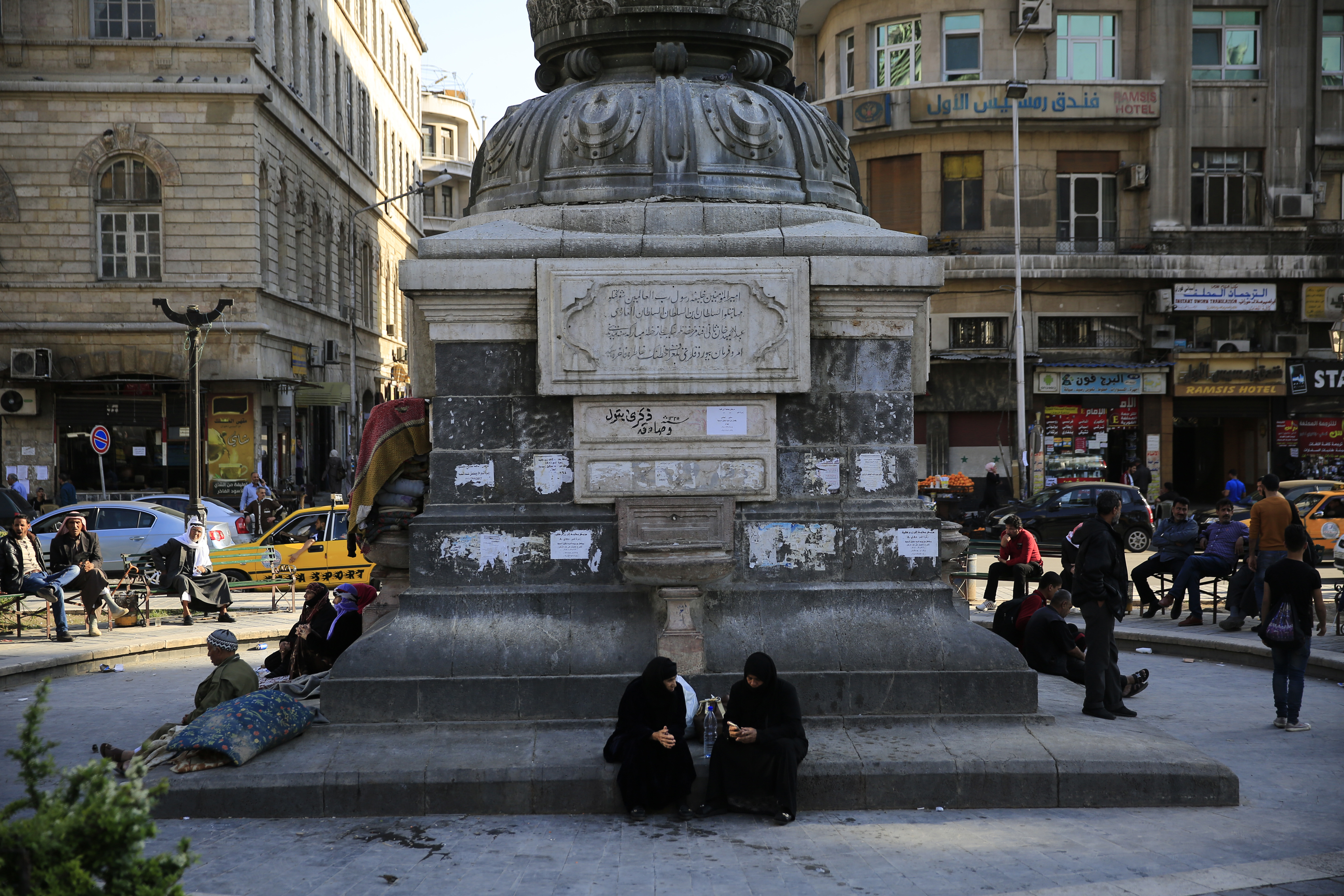 Chemical weapons team in Syria kept from alleged attack site