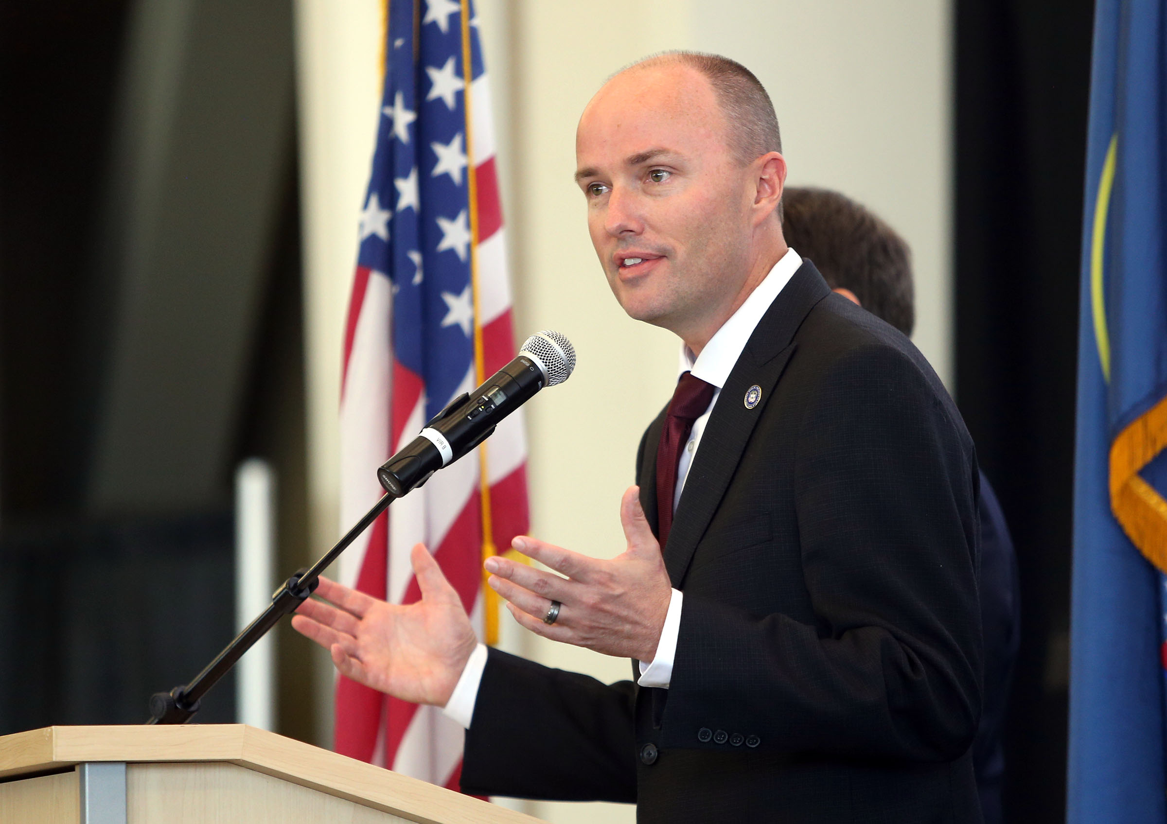 Cox ahead of Huntsman in race for governor, poll shows