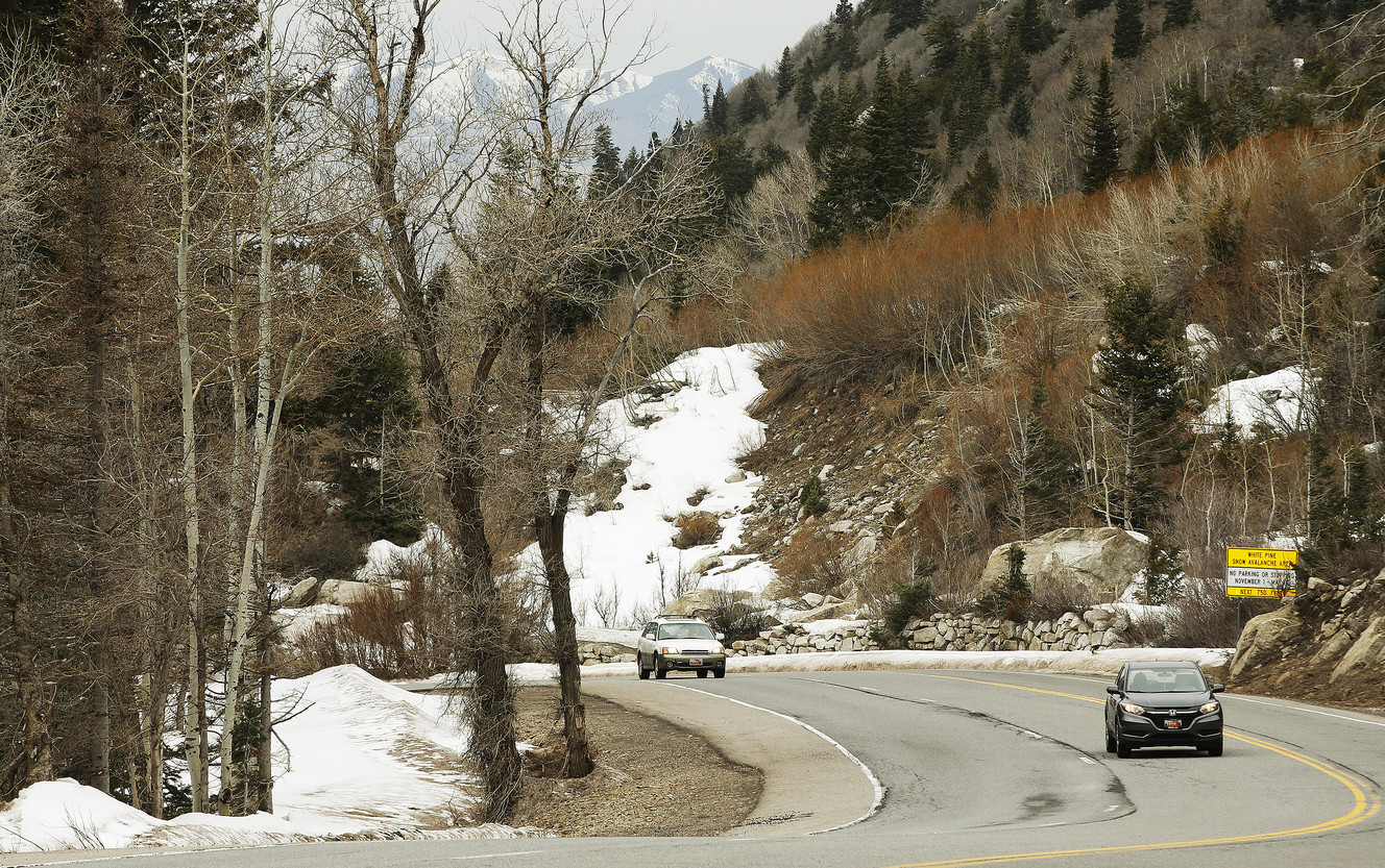Study recommends toll for Little Cottonwood Canyon's traffic troubles