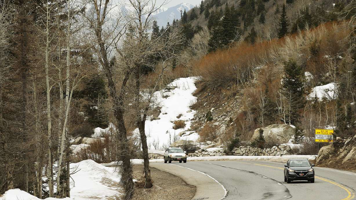 Study recommends toll for Little Cottonwood Canyon's traffic troubles