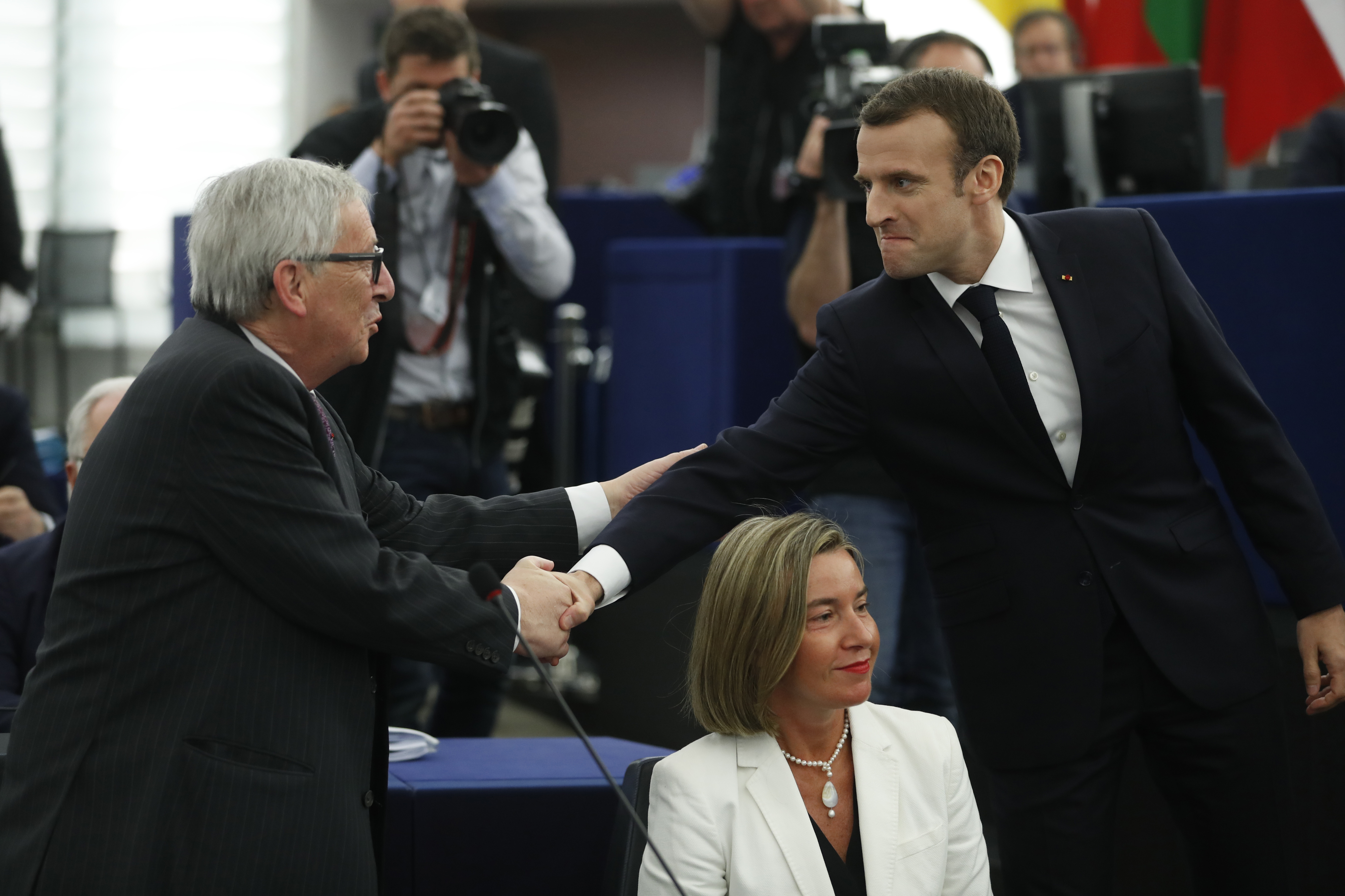 France wants EU expansion freeze amid Balkans war warning
