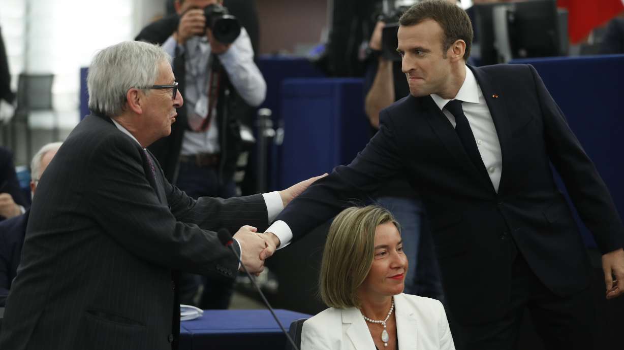 France wants EU expansion freeze amid Balkans war warning