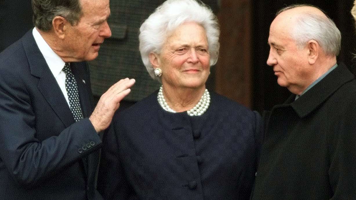 Text of 1990 speech by Barbara Bush